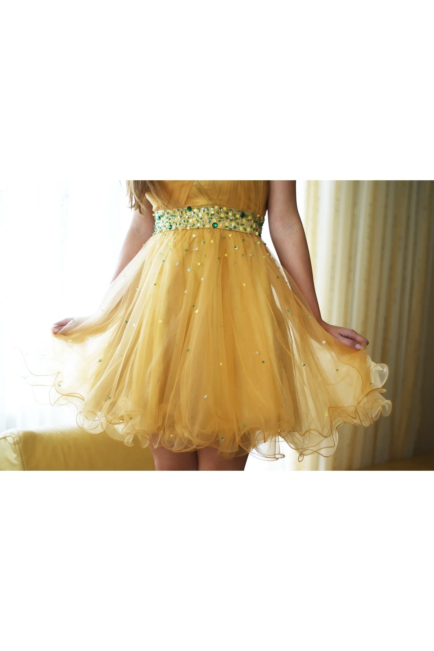 A-line One-shoulder Knee Length Tulle Rhinestone Prom Dress