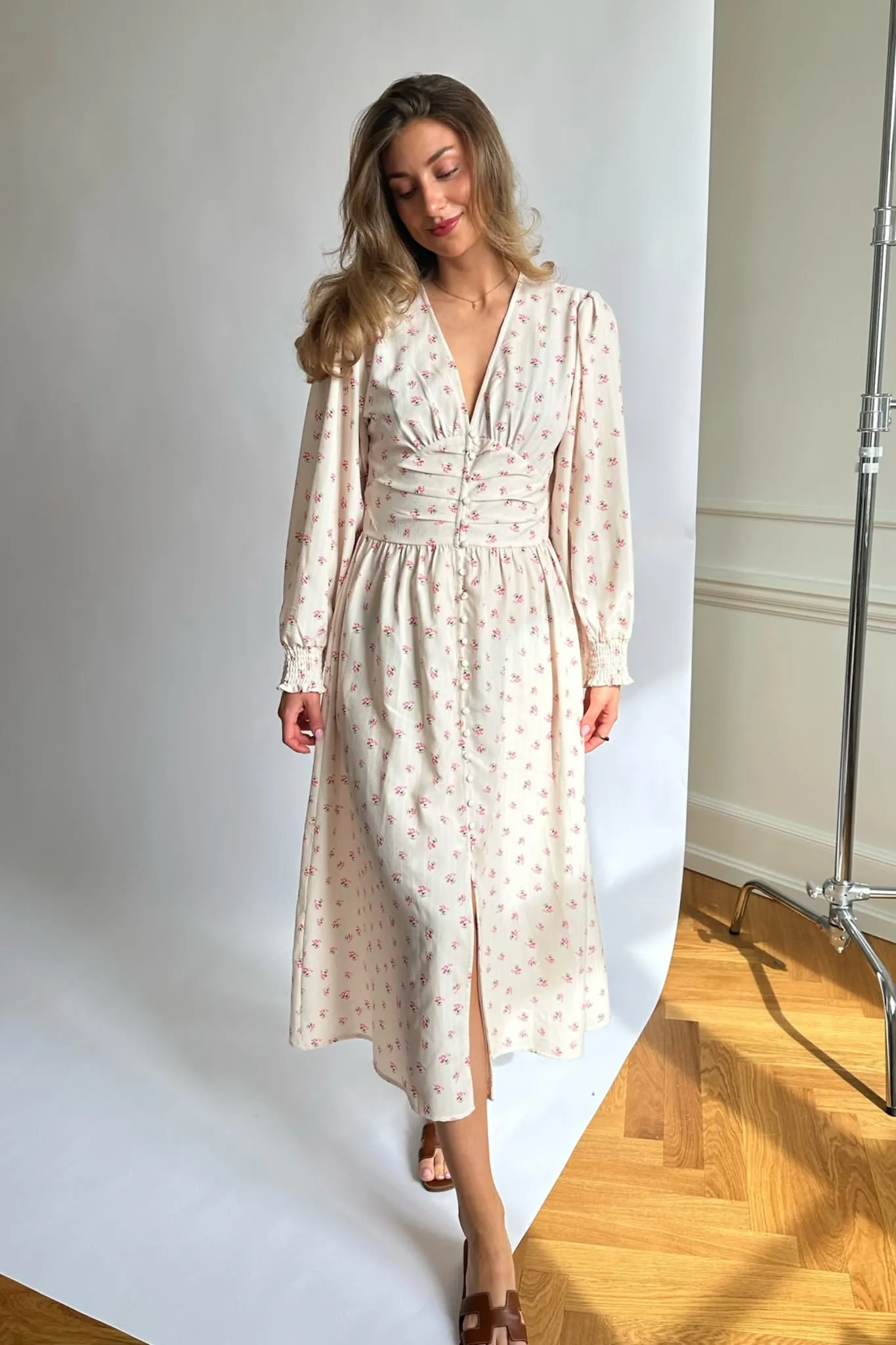 AdelIC Lang Kjole - Beige Pink Blomsterprint