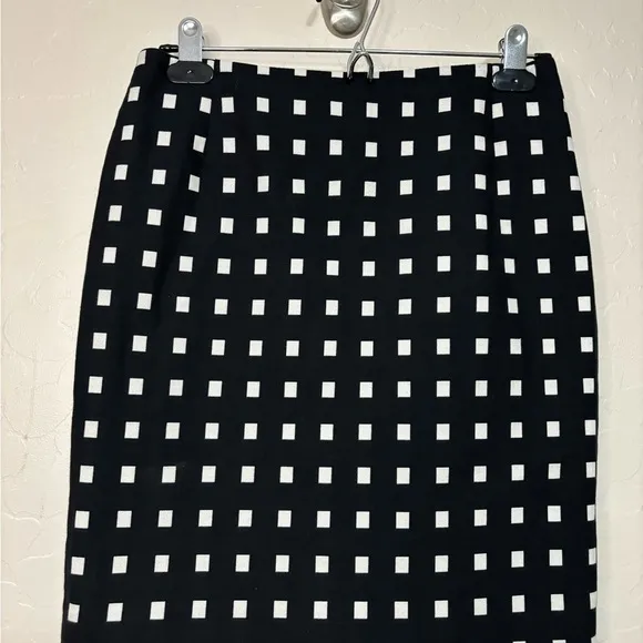 Akris Punto Black White Checkered Square Print Pencil Skirt Careerwear Office 2