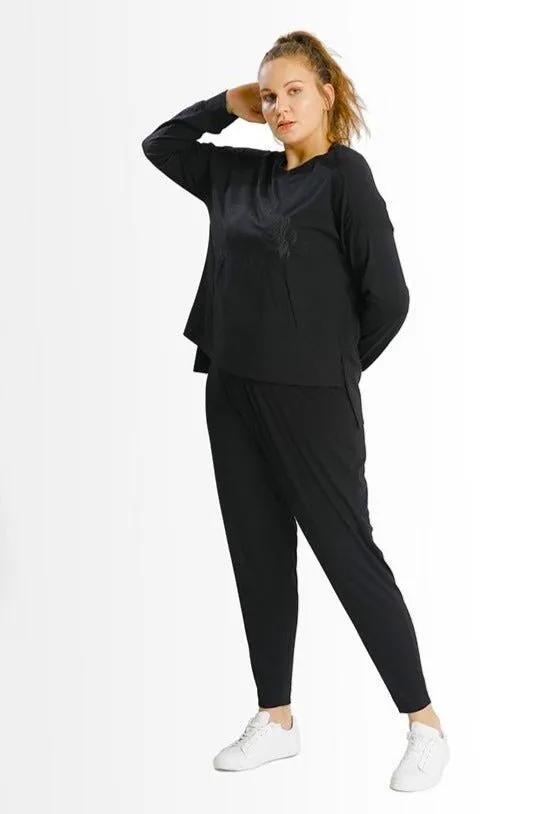 Amara Boxy Crew // Black