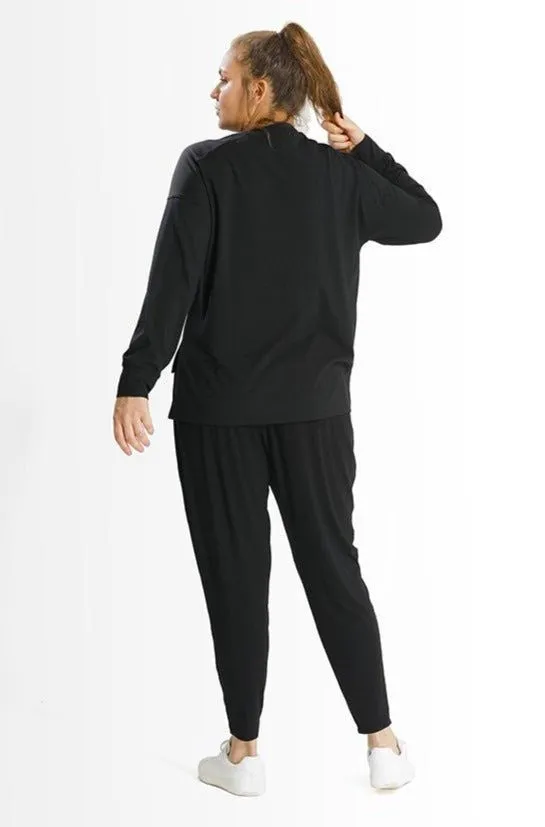 Amara Boxy Crew // Black