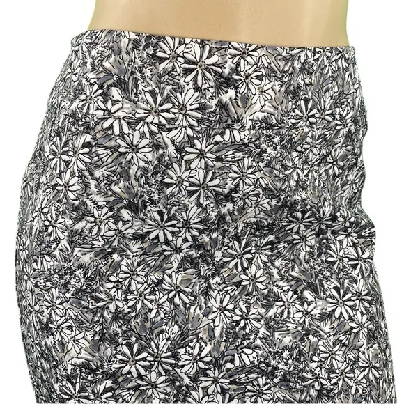 Anthropologie Maeve Jacquard Boho Daisy Floral Midi Length Mermaid Trumpet Skirt