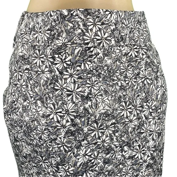 Anthropologie Maeve Jacquard Boho Daisy Floral Midi Length Mermaid Trumpet Skirt