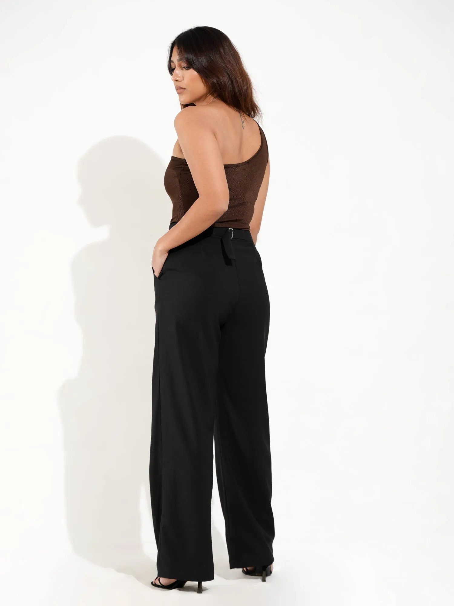 Back Buckle Detailed Wide Leg Pant