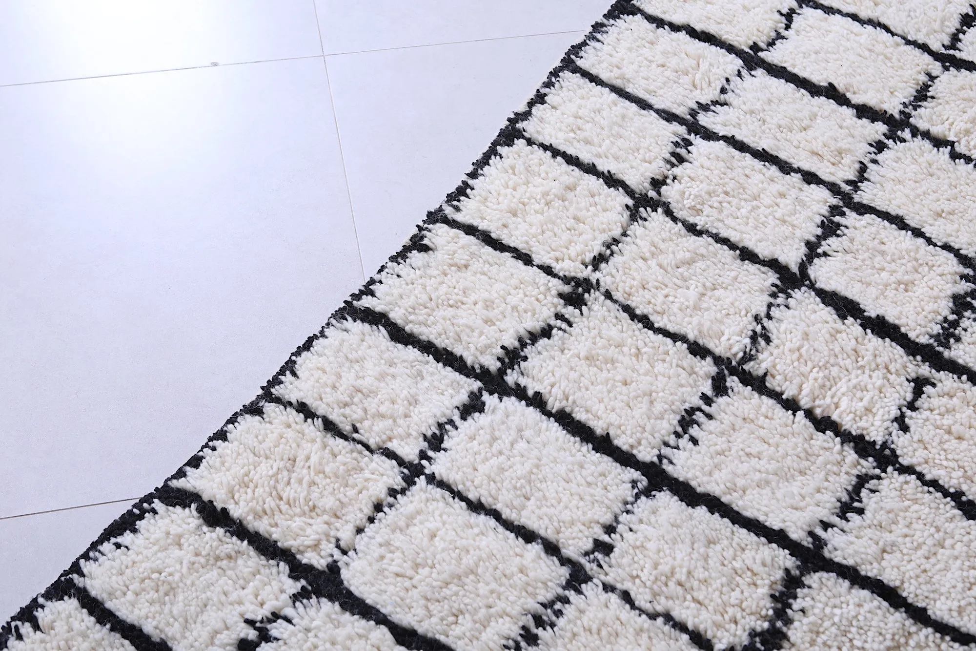 Custom berber area rug - Handmade moroccan carpet