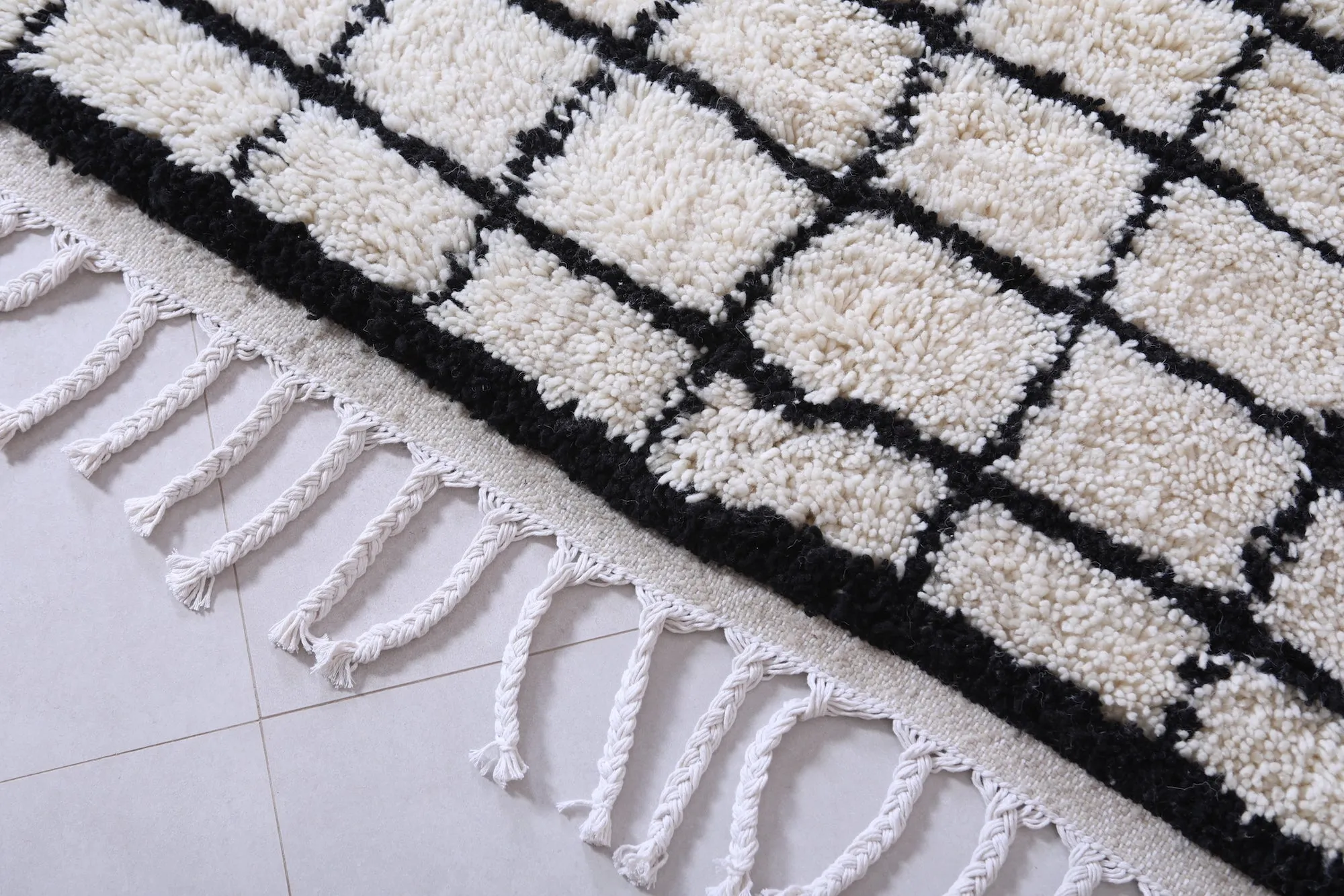 Custom berber area rug - Handmade moroccan carpet
