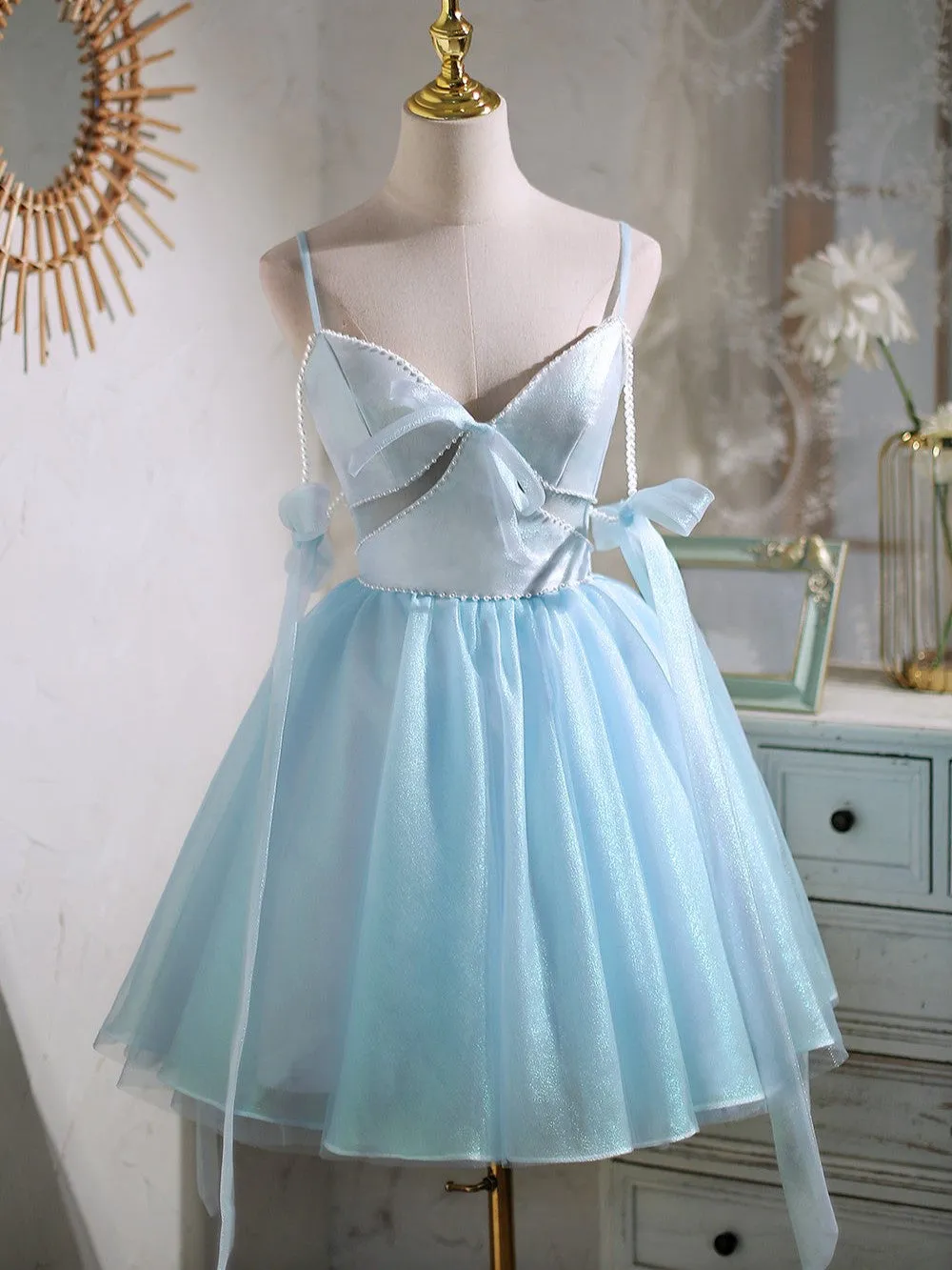 Cute Sky Blue Beading Bowknot Short Princess Homecoming Dresses