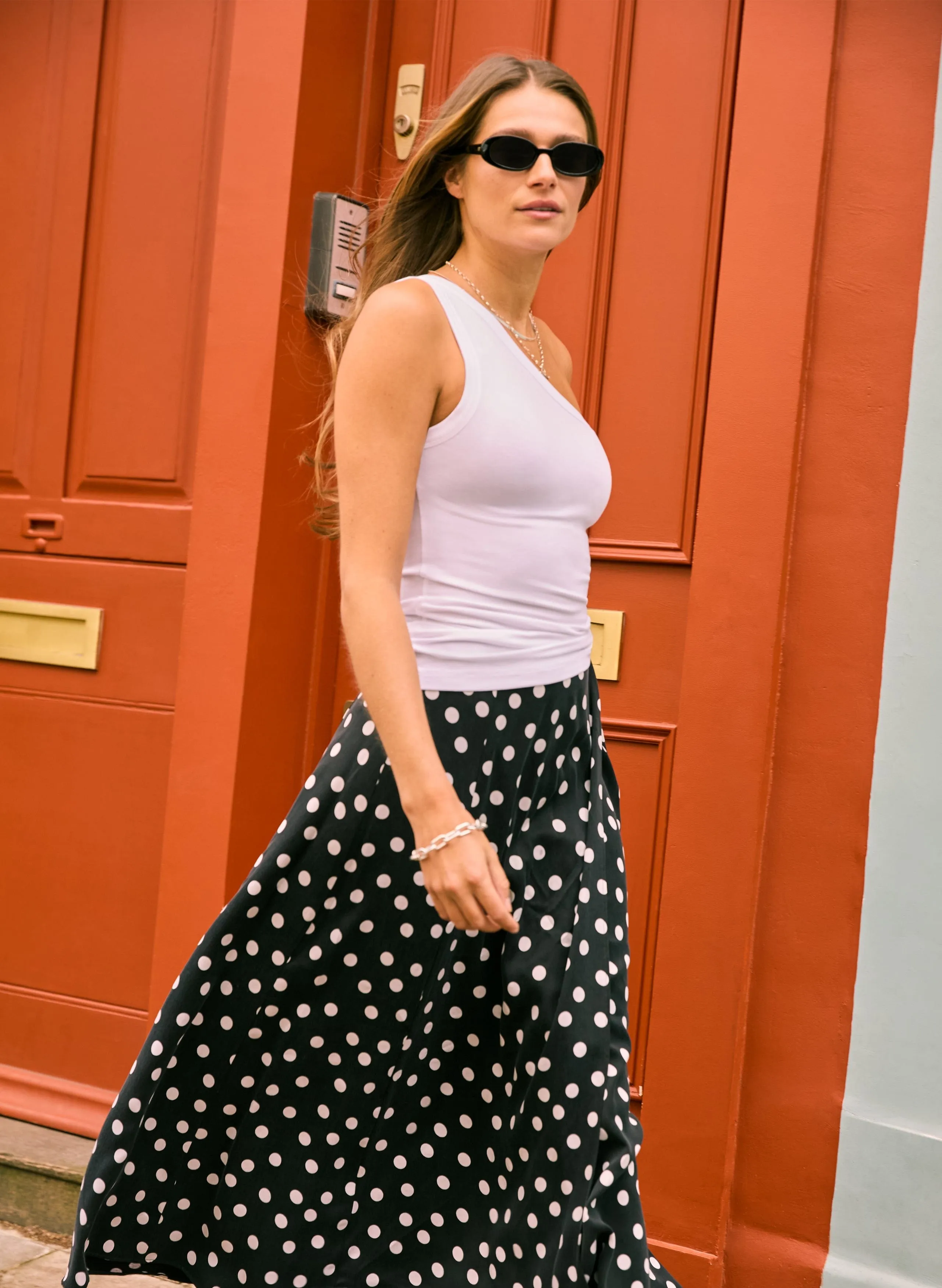 Delia LENZING™ ECOVERO™ Asymmetric Vest | Pure White