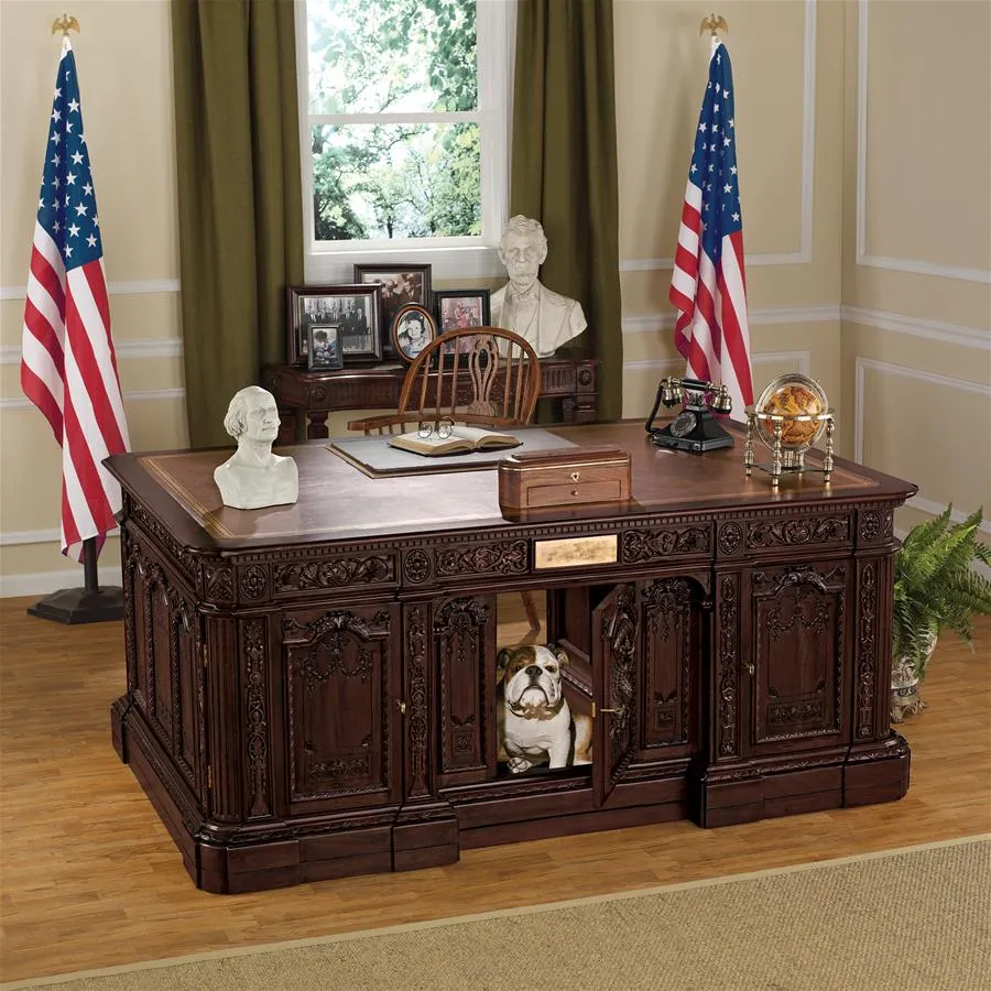 Design Toscano- Oval Office Presidents' H.M.S. Resolute Desk