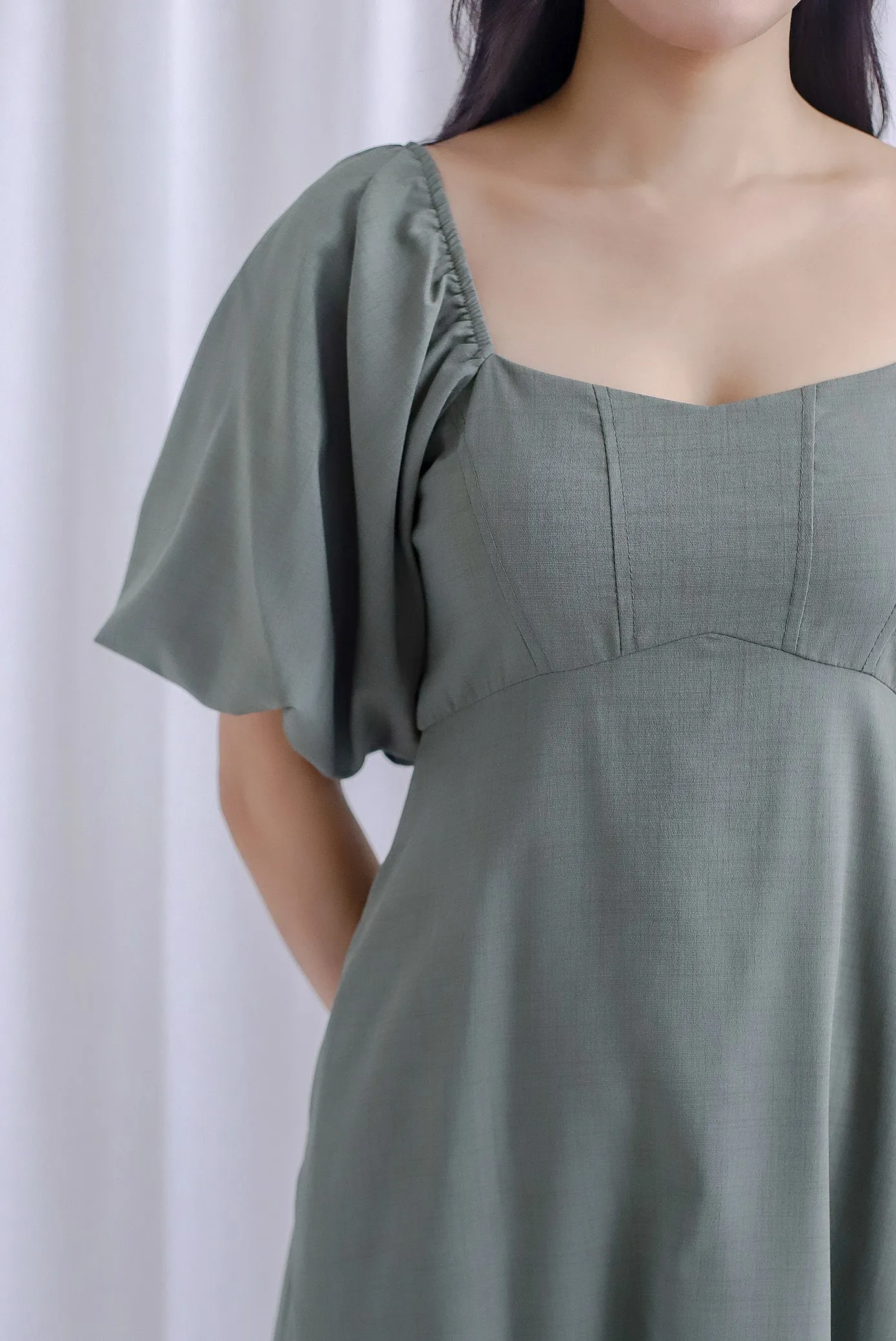 Ellie Puffy Sleeve Seam Bustier Midi Dress In Olive