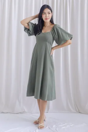 Ellie Puffy Sleeve Seam Bustier Midi Dress In Olive