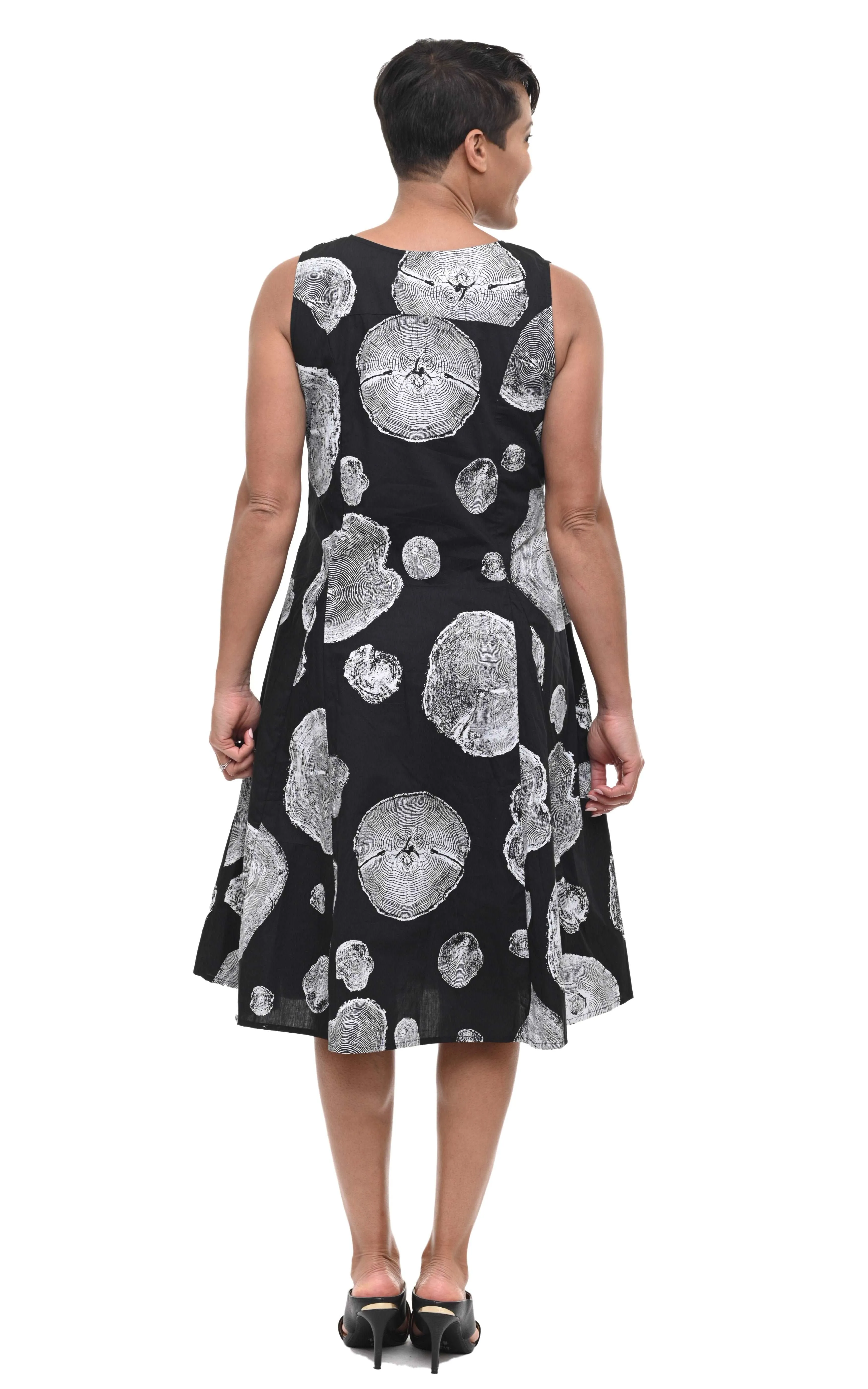 FINAL SALE CV656 Poppie Dress in Black Urchin
