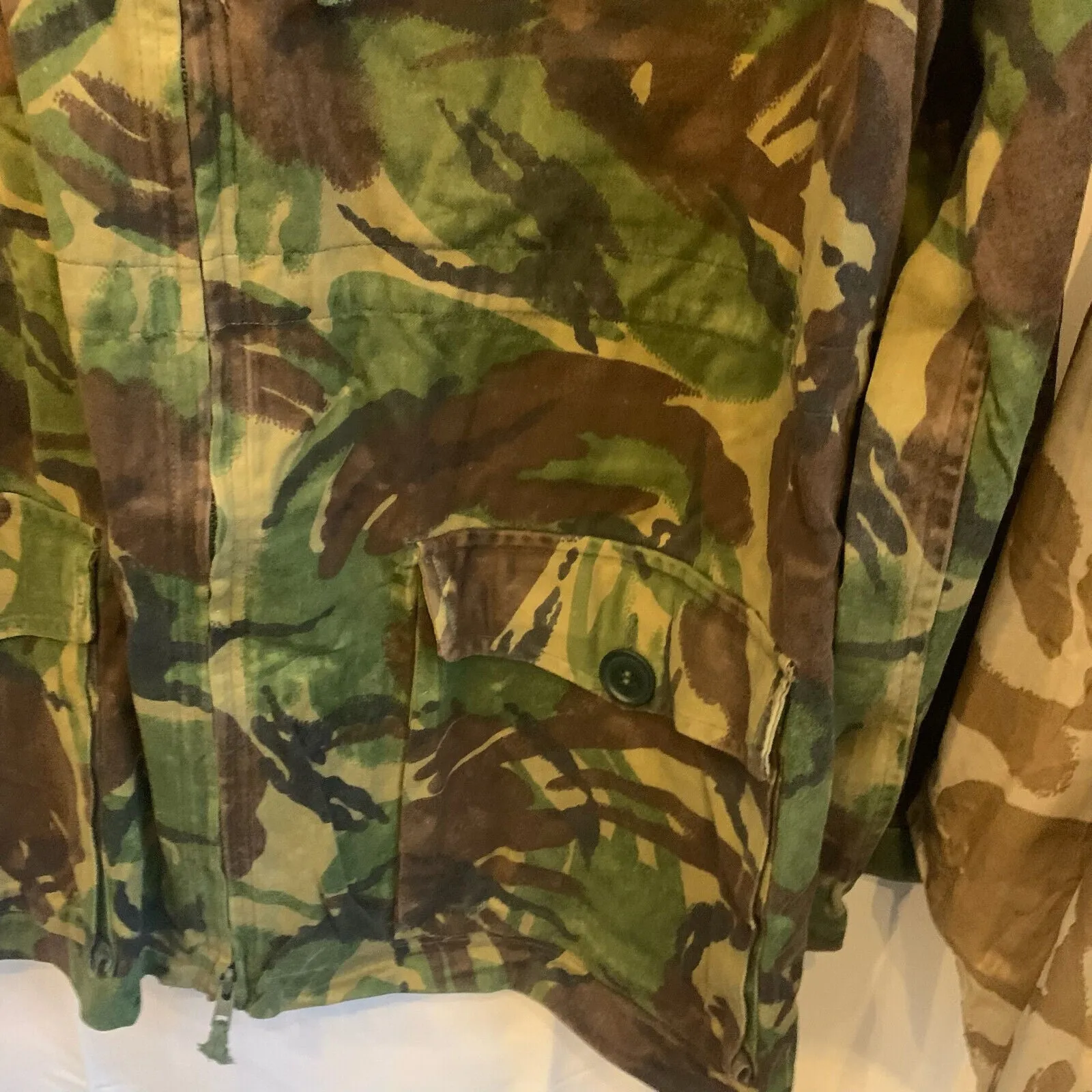 Genuine British Army Jungle DPM Camouflage Smock Combat Jacket - Size 190/104