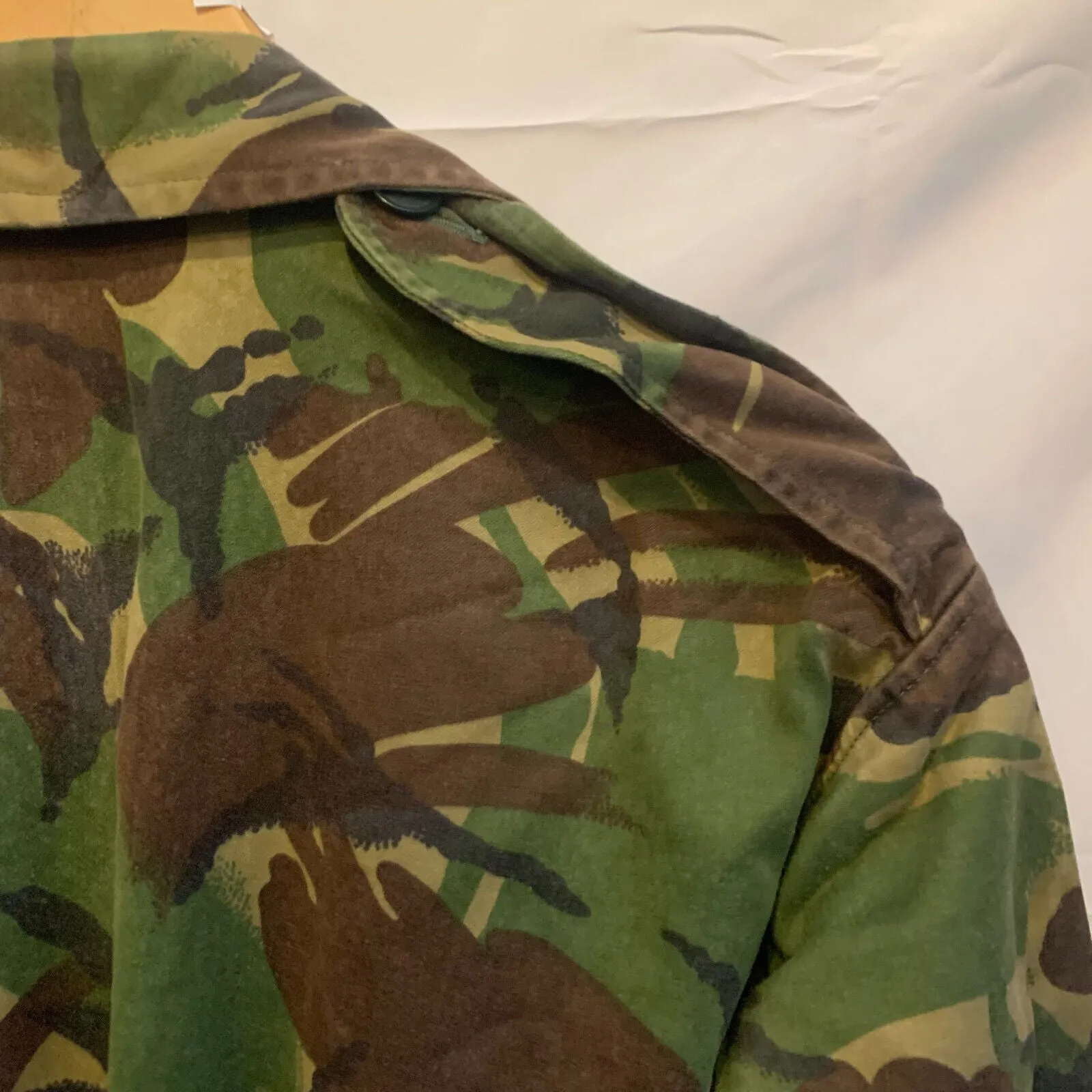 Genuine British Army Jungle DPM Camouflage Smock Combat Jacket - Size 190/104
