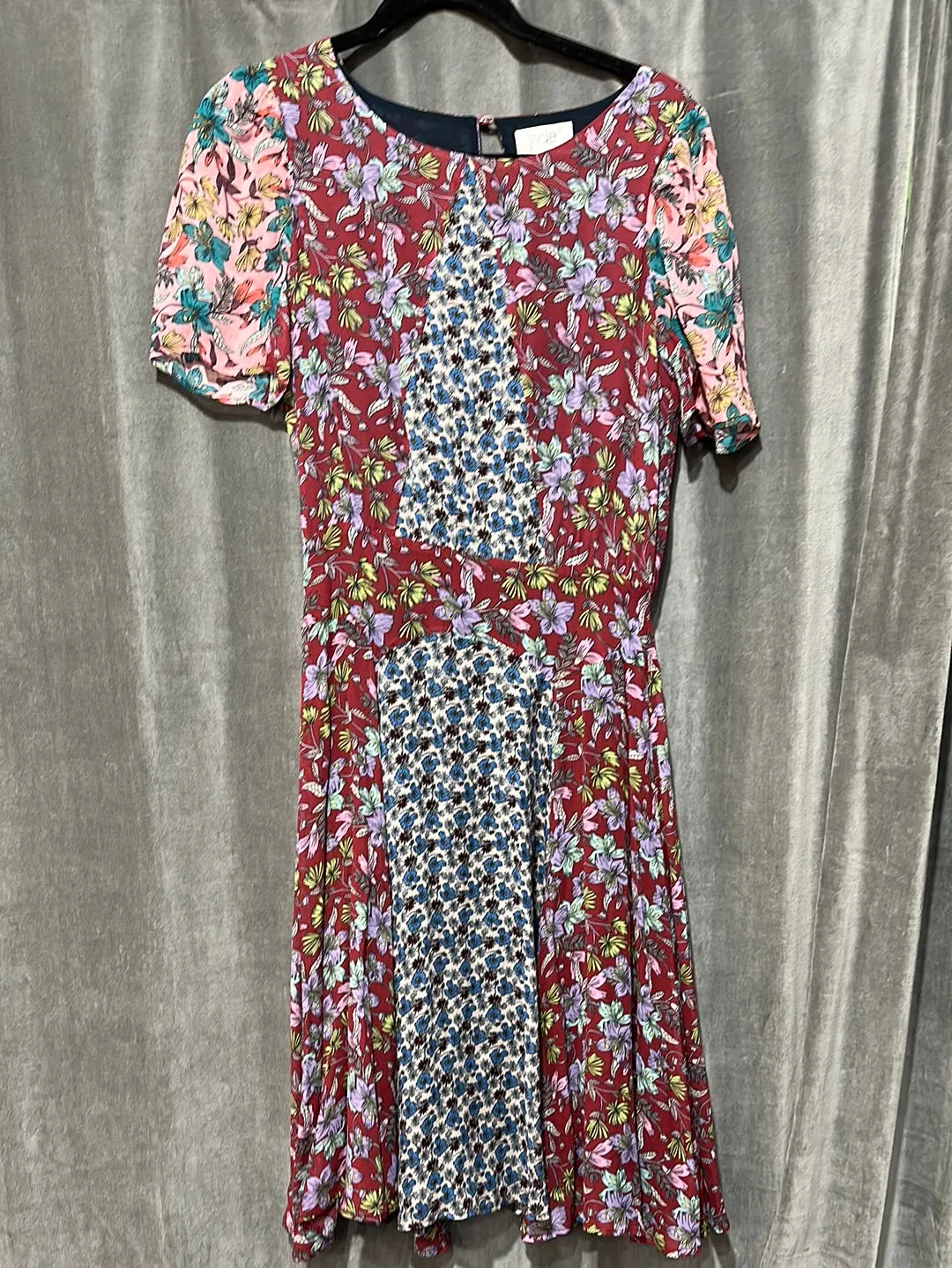 Jade by johnny was Multicolor Multifloral Short Sleeve Flowy Midi Dress