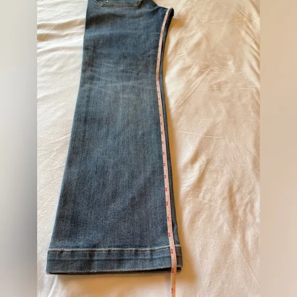 Joie Women’s Jeans Sample Size 4, Straight Leg Trousers, Medium Wash Size 4 NWOT