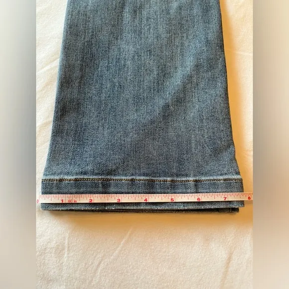 Joie Women’s Jeans Sample Size 4, Straight Leg Trousers, Medium Wash Size 4 NWOT