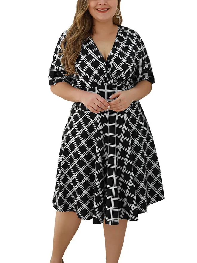 Large Size Women's Autumn Plaid V-neck Large Dress