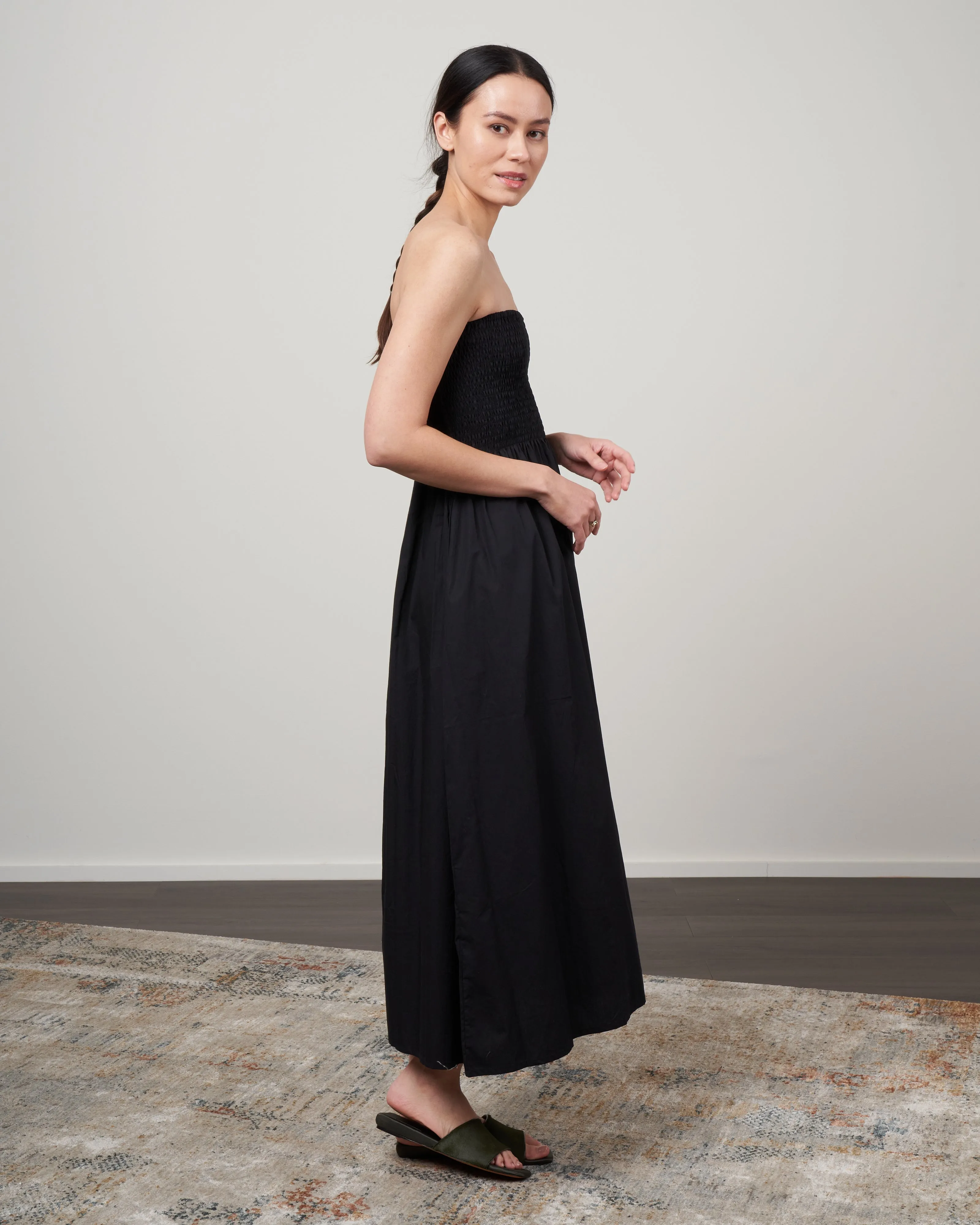 madella midi dress - plain black