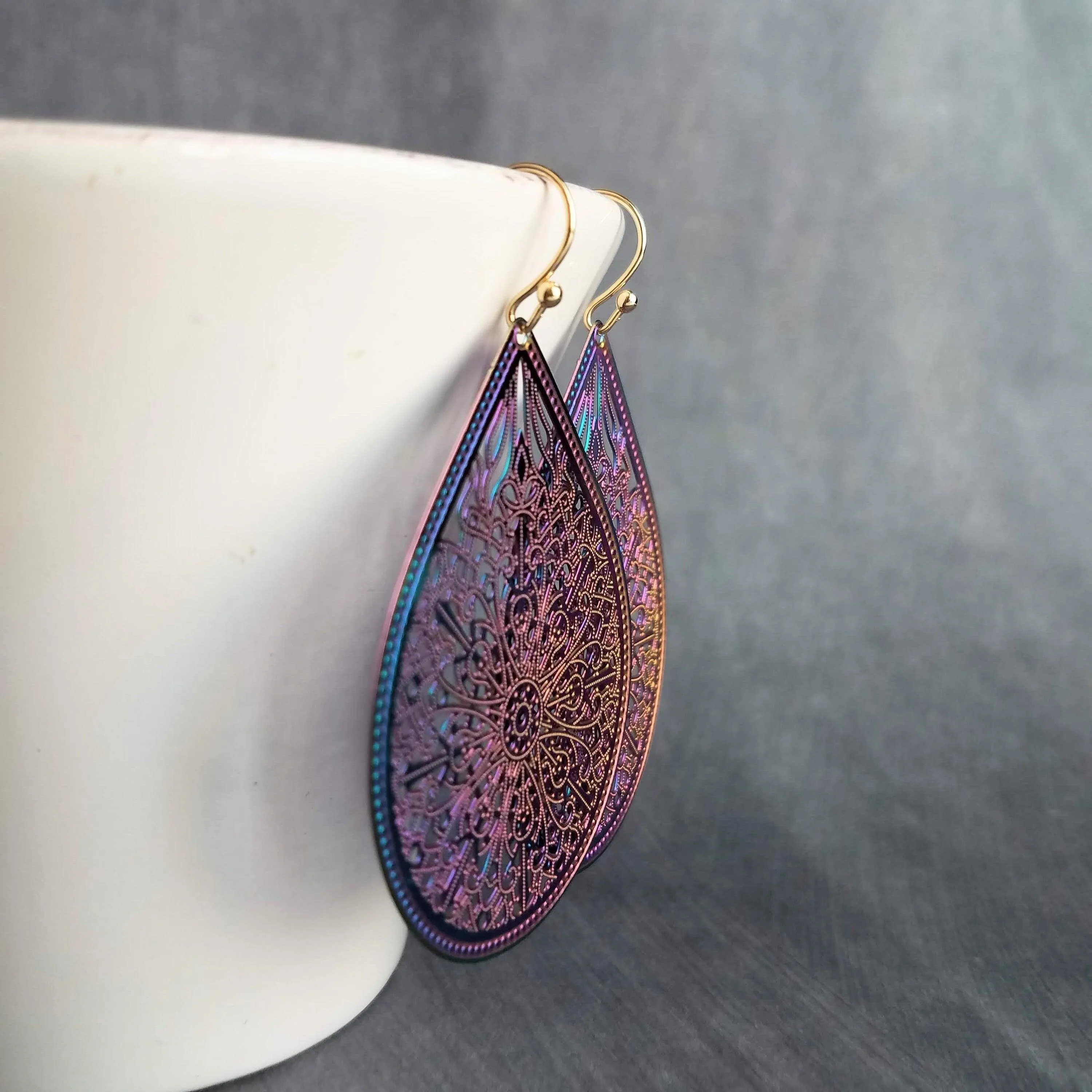 Metallic Rainbow Earrings, metallic earring, large teardrop, aurora earring, large filigree earring, filigree drop earring, iridescent oil
