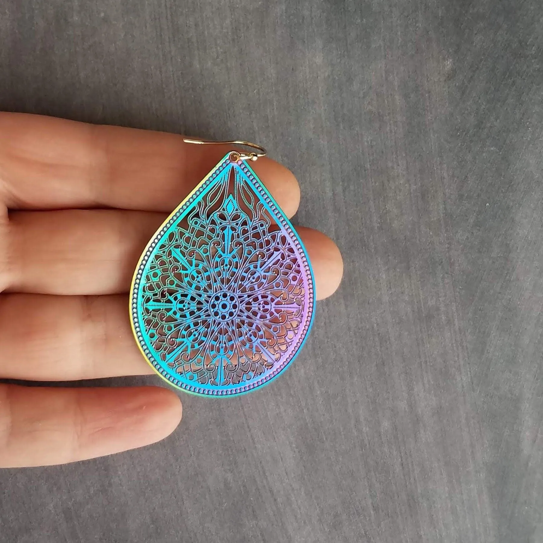 Metallic Rainbow Earrings, metallic earring, large teardrop, aurora earring, large filigree earring, filigree drop earring, iridescent oil