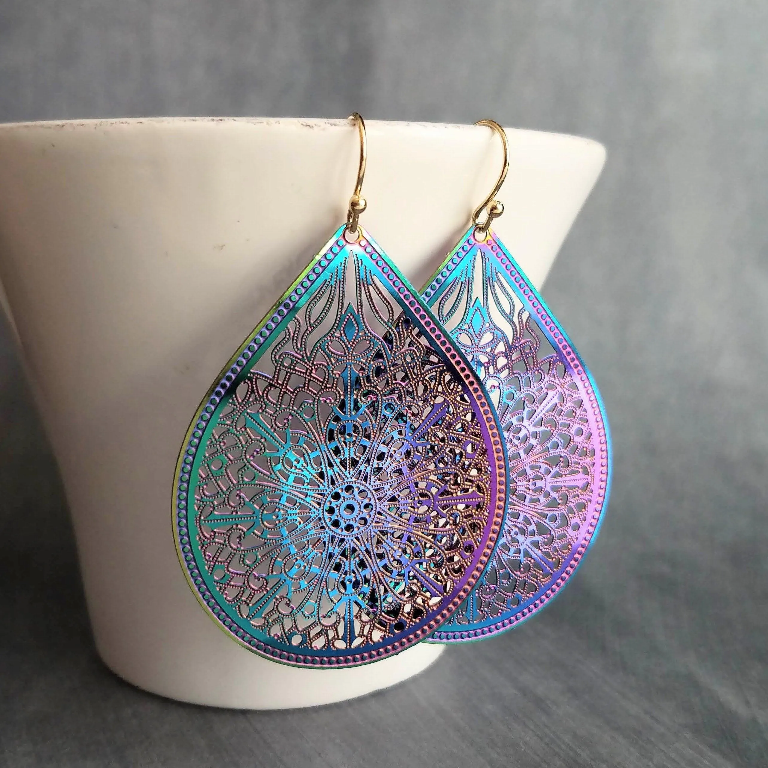 Metallic Rainbow Earrings, metallic earring, large teardrop, aurora earring, large filigree earring, filigree drop earring, iridescent oil
