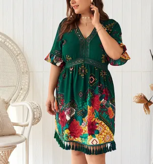 Plus Size V-neck Printed Bohemian Holiday Dress