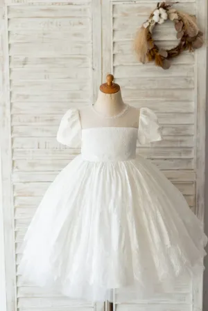 Princess Court Style Ivory Lace Short Sleeves Wedding Flower Girl Dress