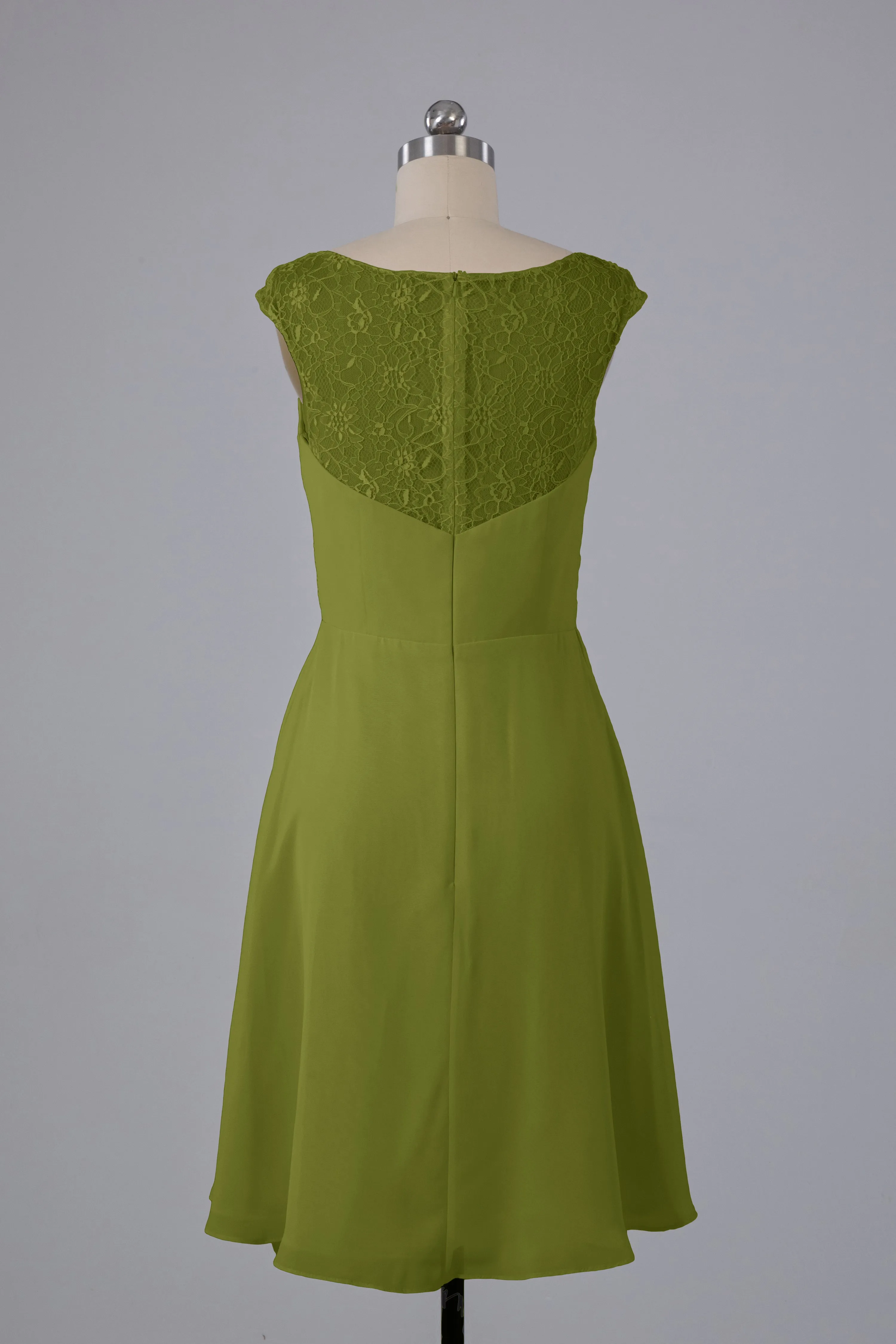 Simple Knee Length V-Neck Chiffon Bridesmaid Dresses