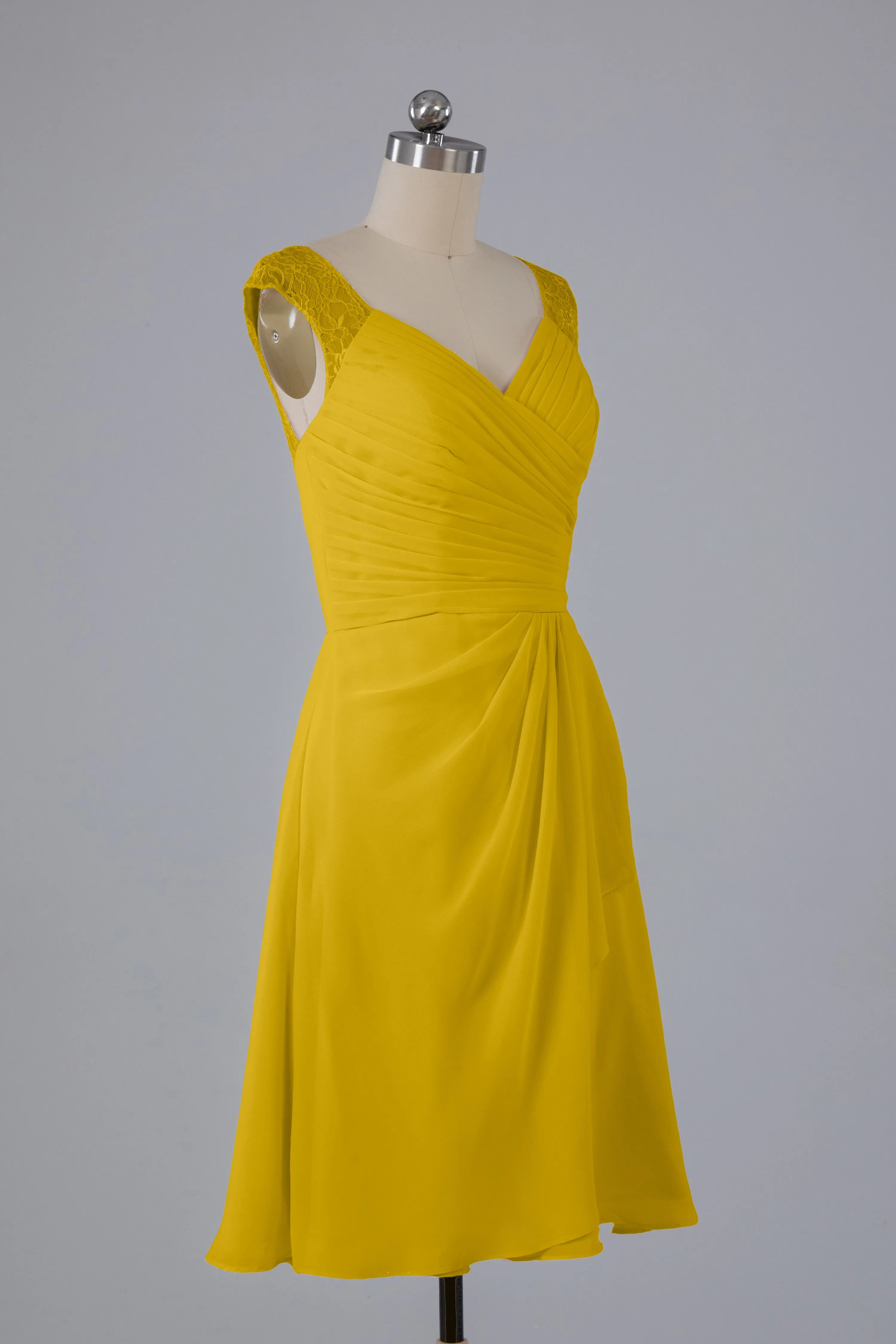 Simple Knee Length V-Neck Chiffon Bridesmaid Dresses