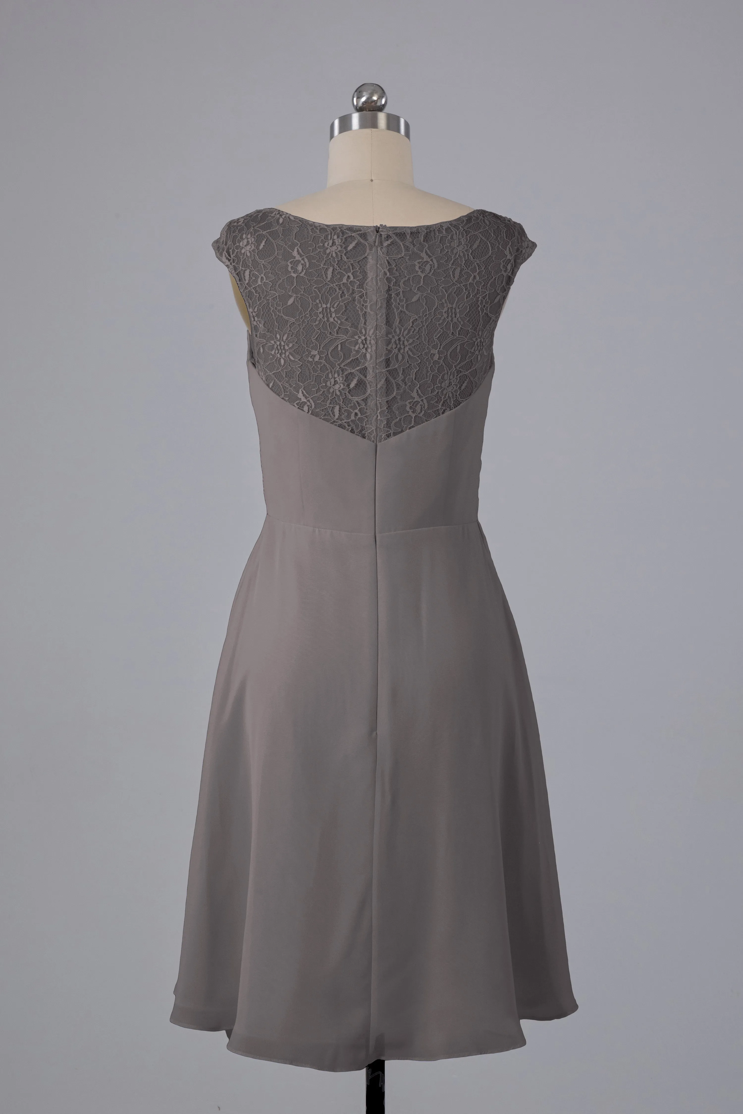 Simple Knee Length V-Neck Chiffon Bridesmaid Dresses