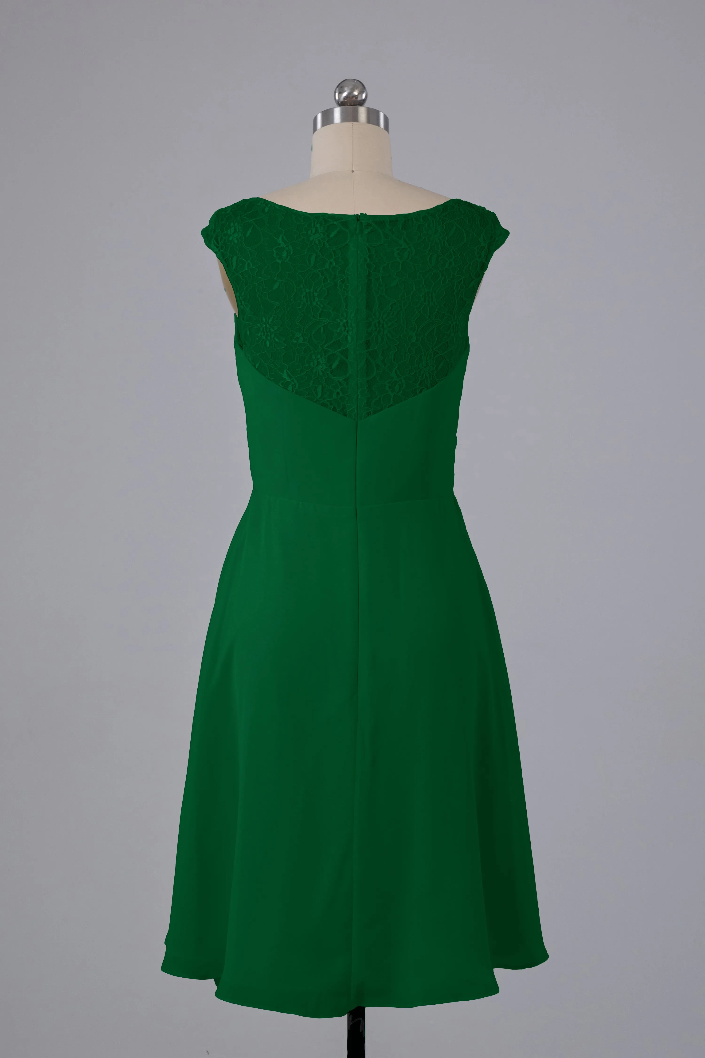 Simple Knee Length V-Neck Chiffon Bridesmaid Dresses