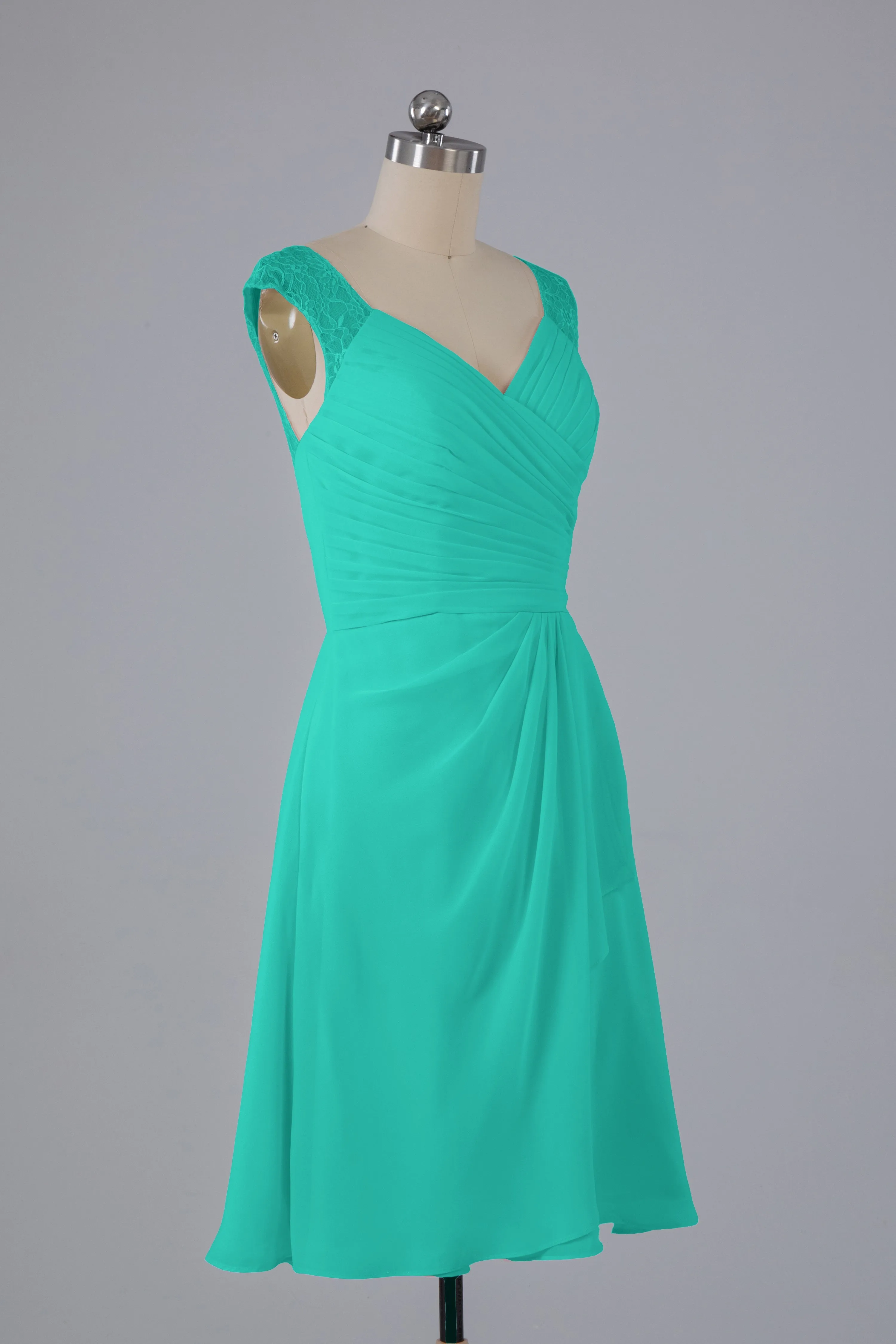 Simple Knee Length V-Neck Chiffon Bridesmaid Dresses