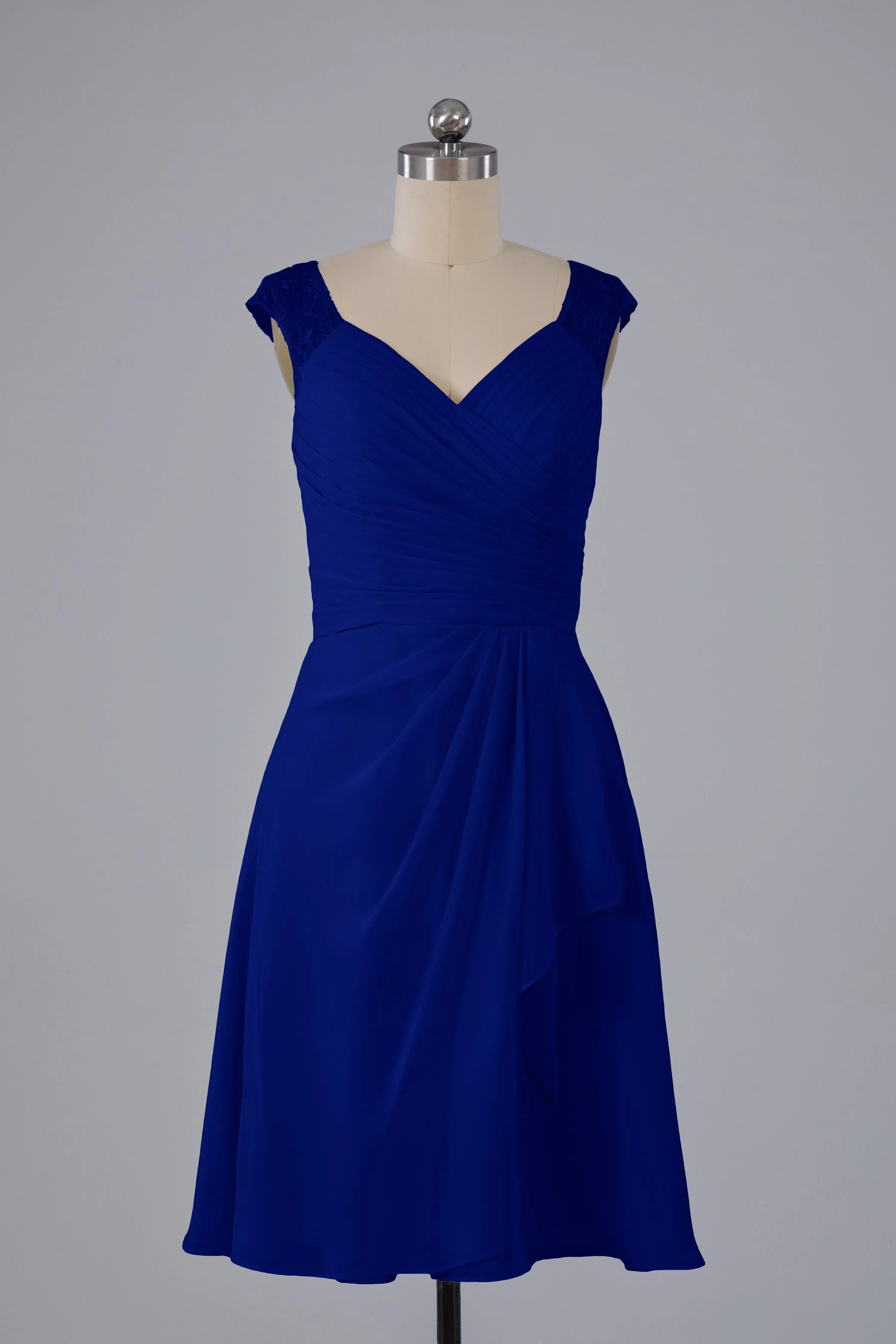 Simple Knee Length V-Neck Chiffon Bridesmaid Dresses