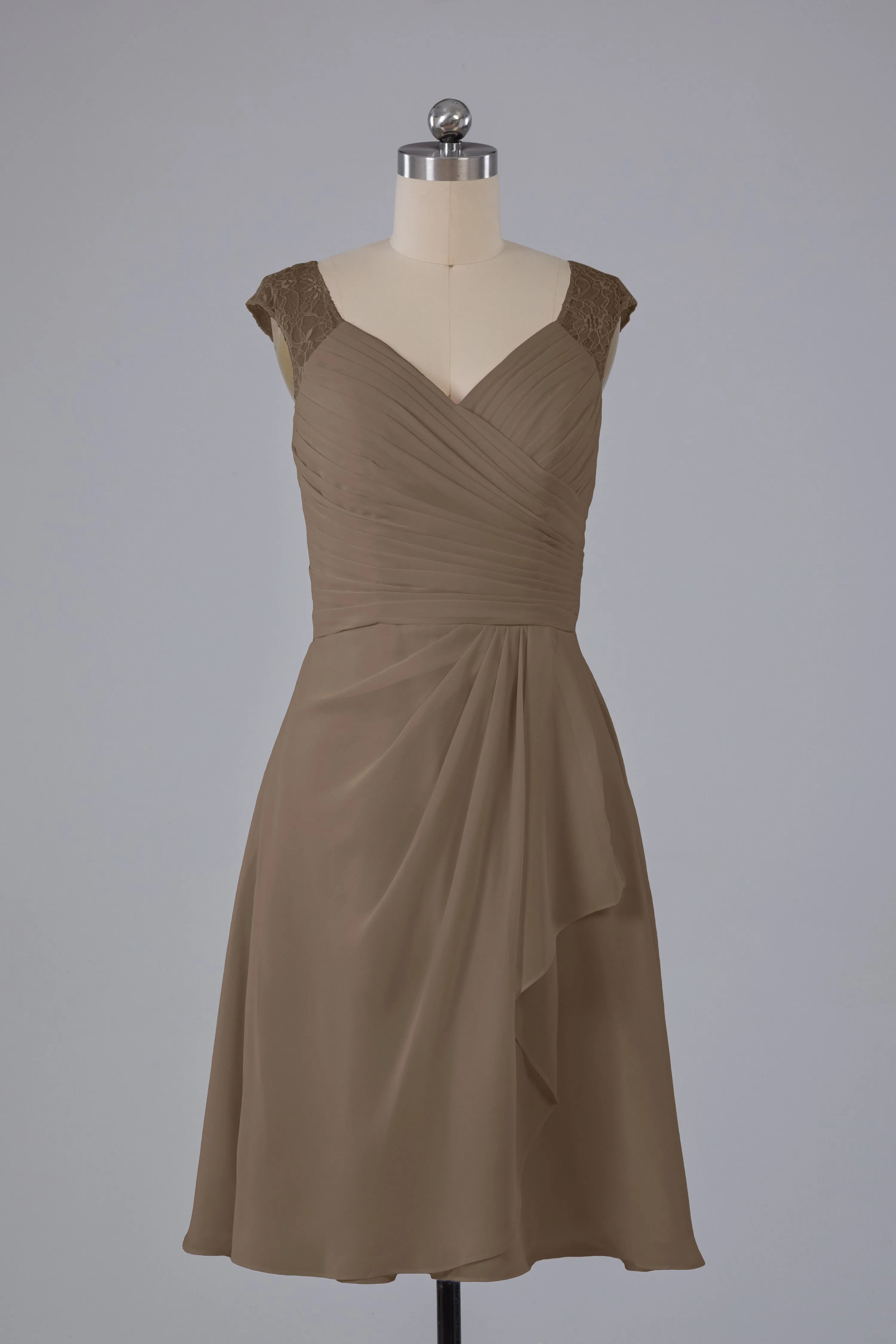 Simple Knee Length V-Neck Chiffon Bridesmaid Dresses