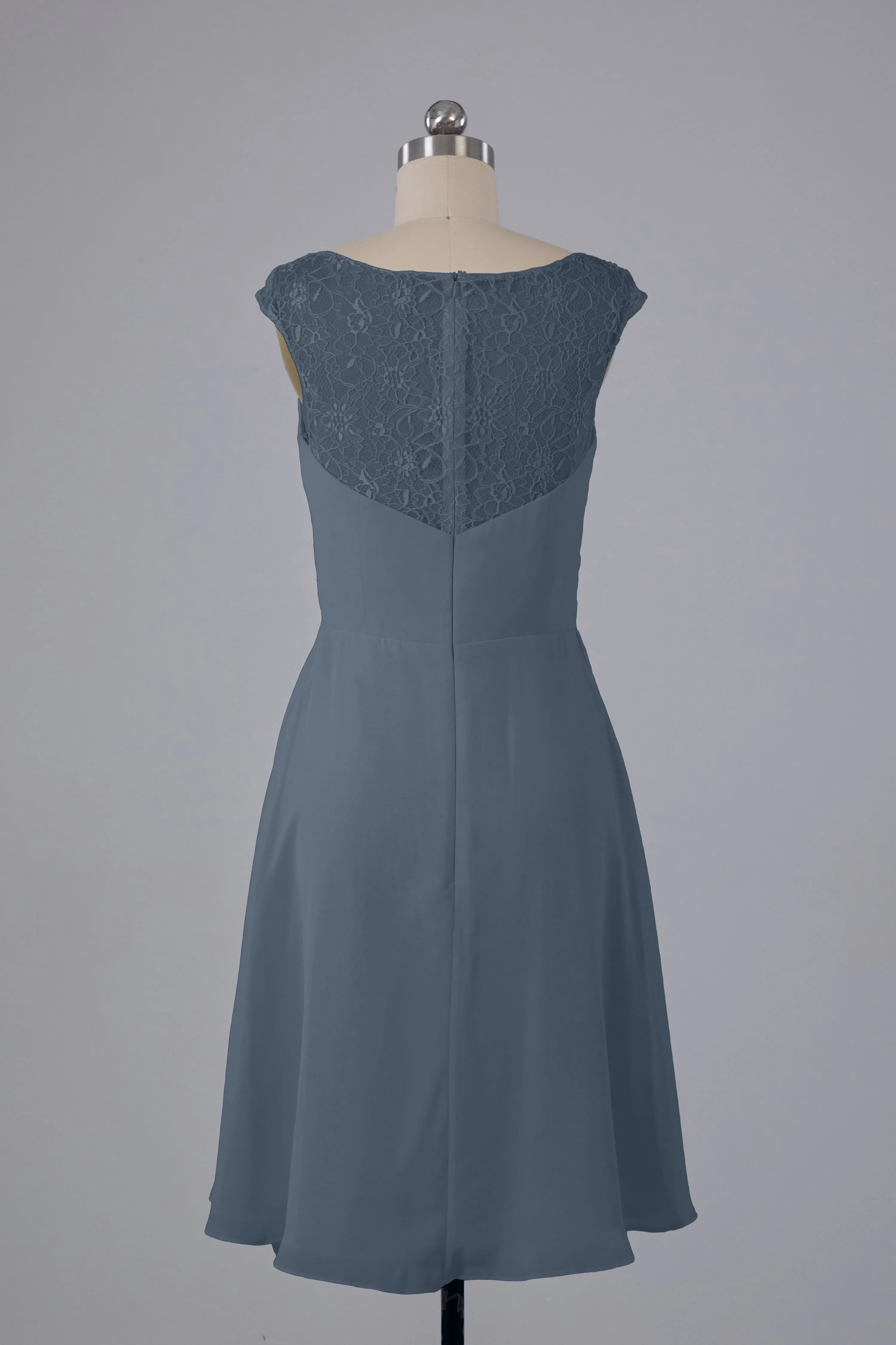 Simple Knee Length V-Neck Chiffon Bridesmaid Dresses