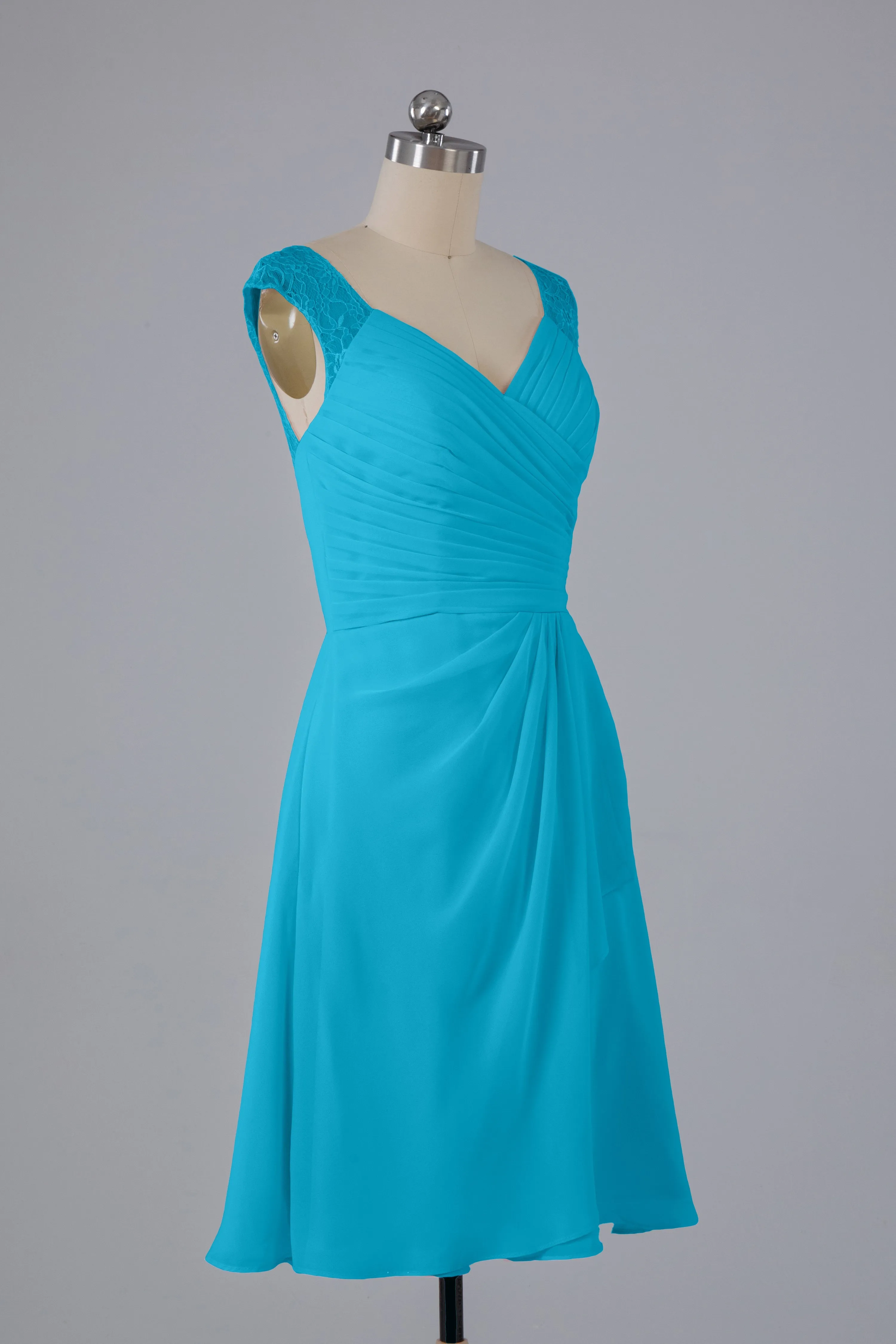 Simple Knee Length V-Neck Chiffon Bridesmaid Dresses