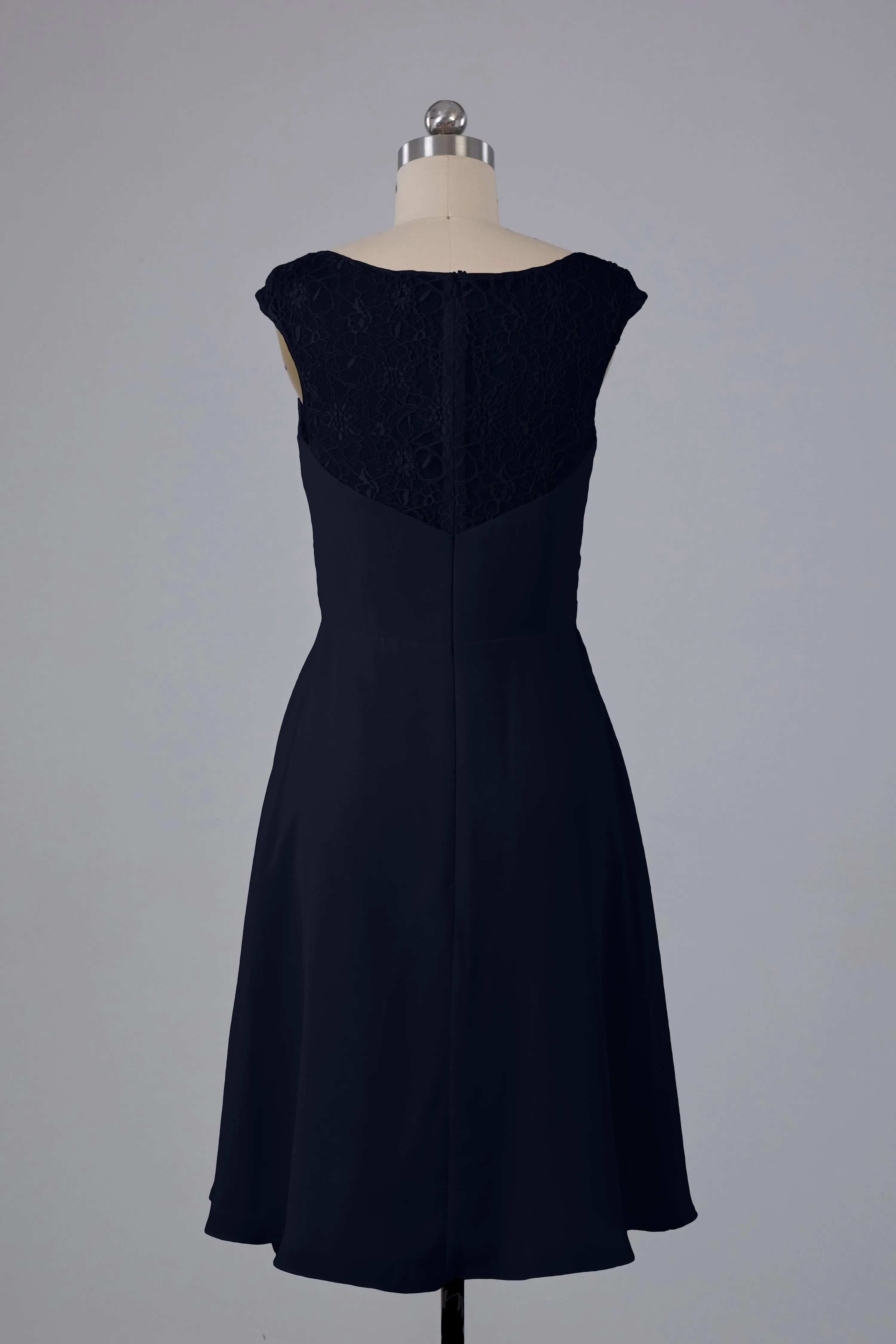 Simple Knee Length V-Neck Chiffon Bridesmaid Dresses