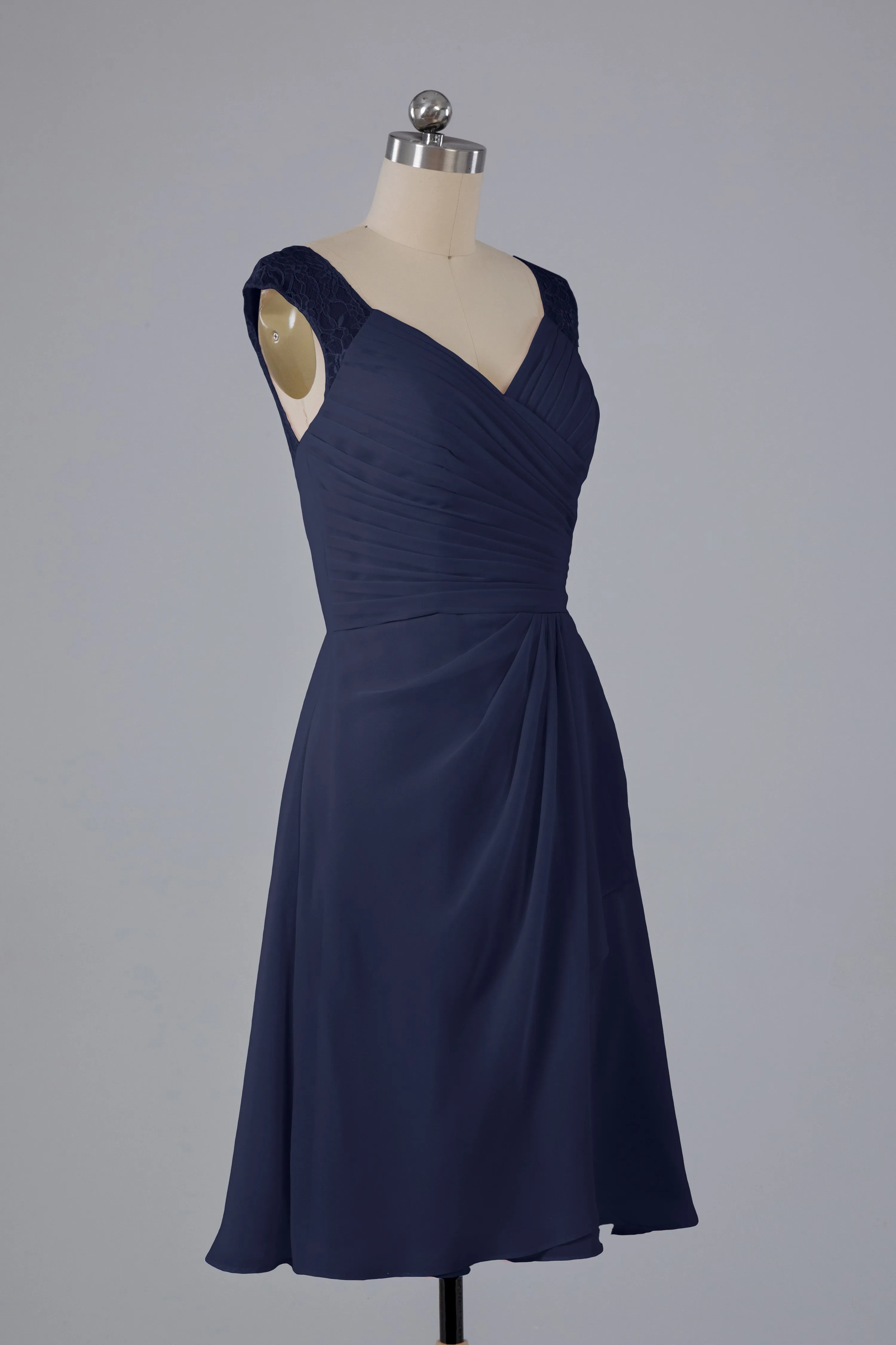 Simple Knee Length V-Neck Chiffon Bridesmaid Dresses
