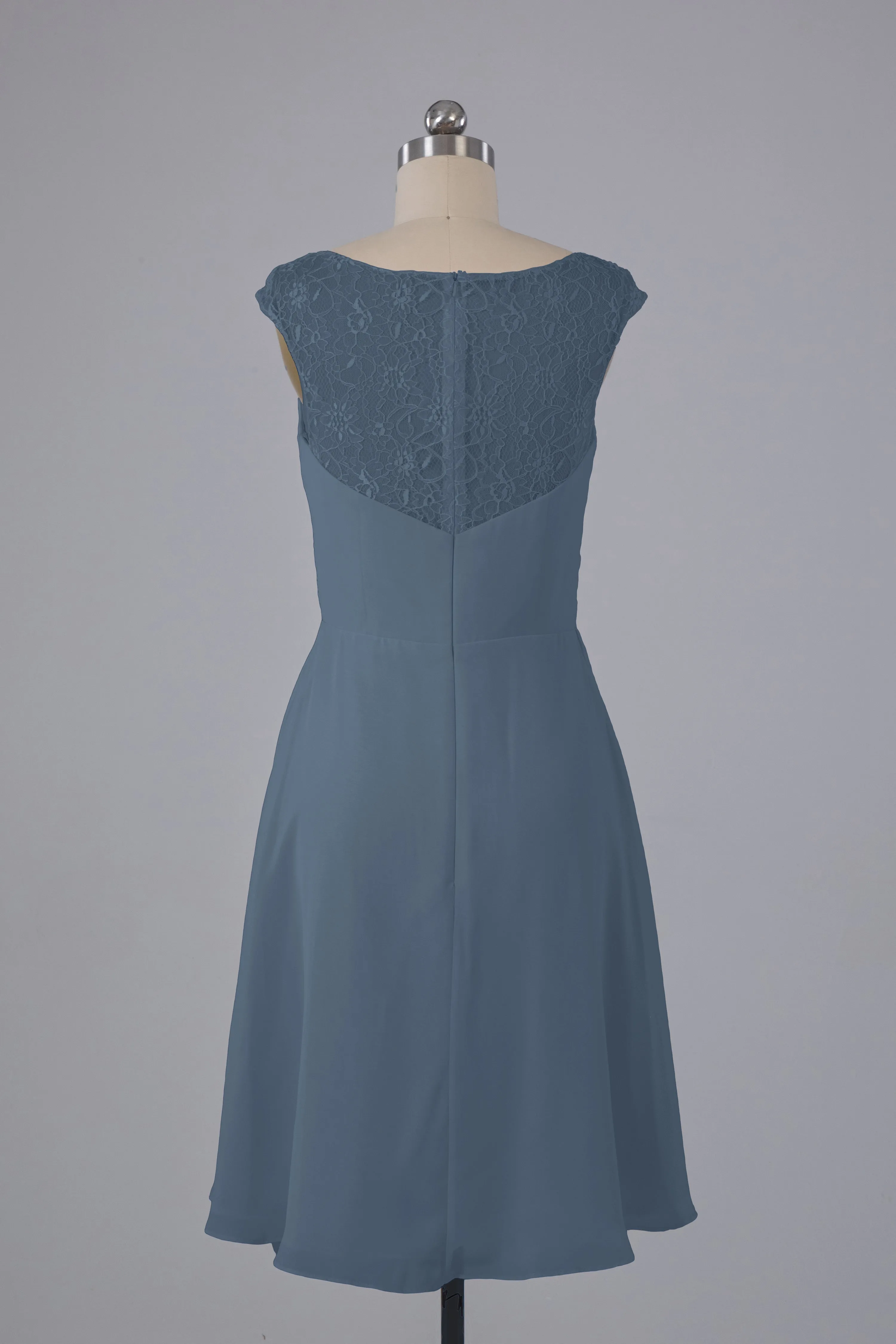 Simple Knee Length V-Neck Chiffon Bridesmaid Dresses