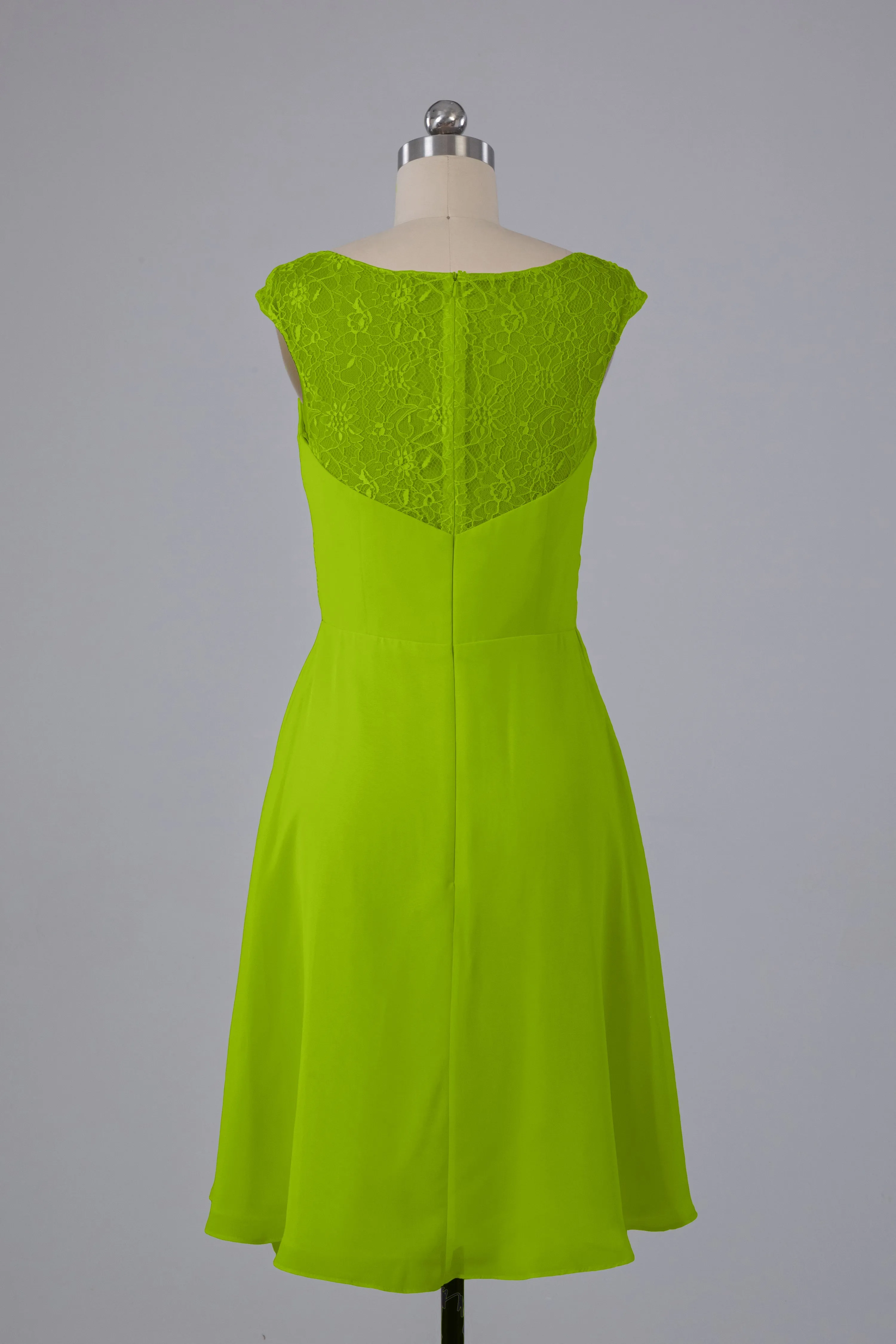 Simple Knee Length V-Neck Chiffon Bridesmaid Dresses