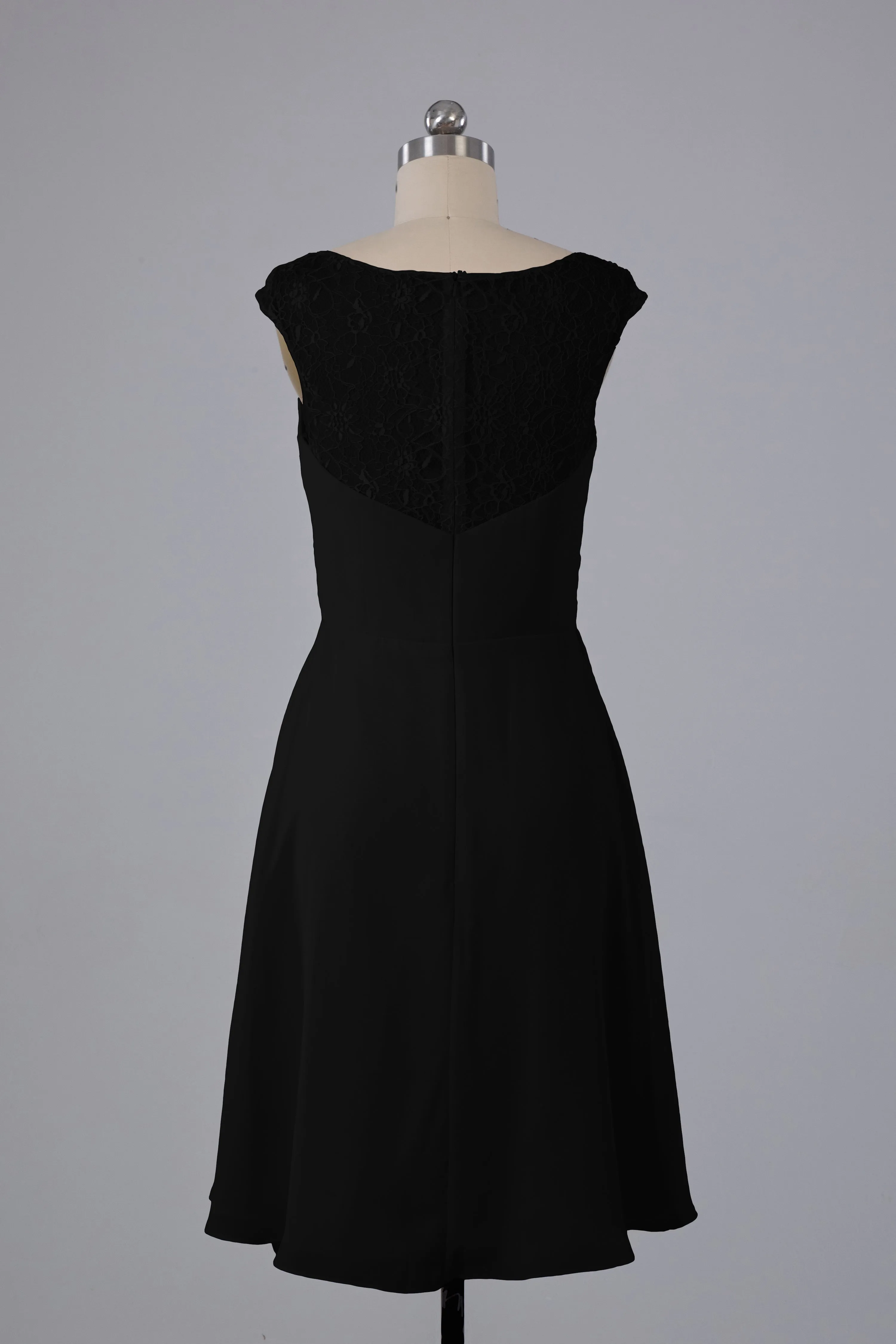 Simple Knee Length V-Neck Chiffon Bridesmaid Dresses