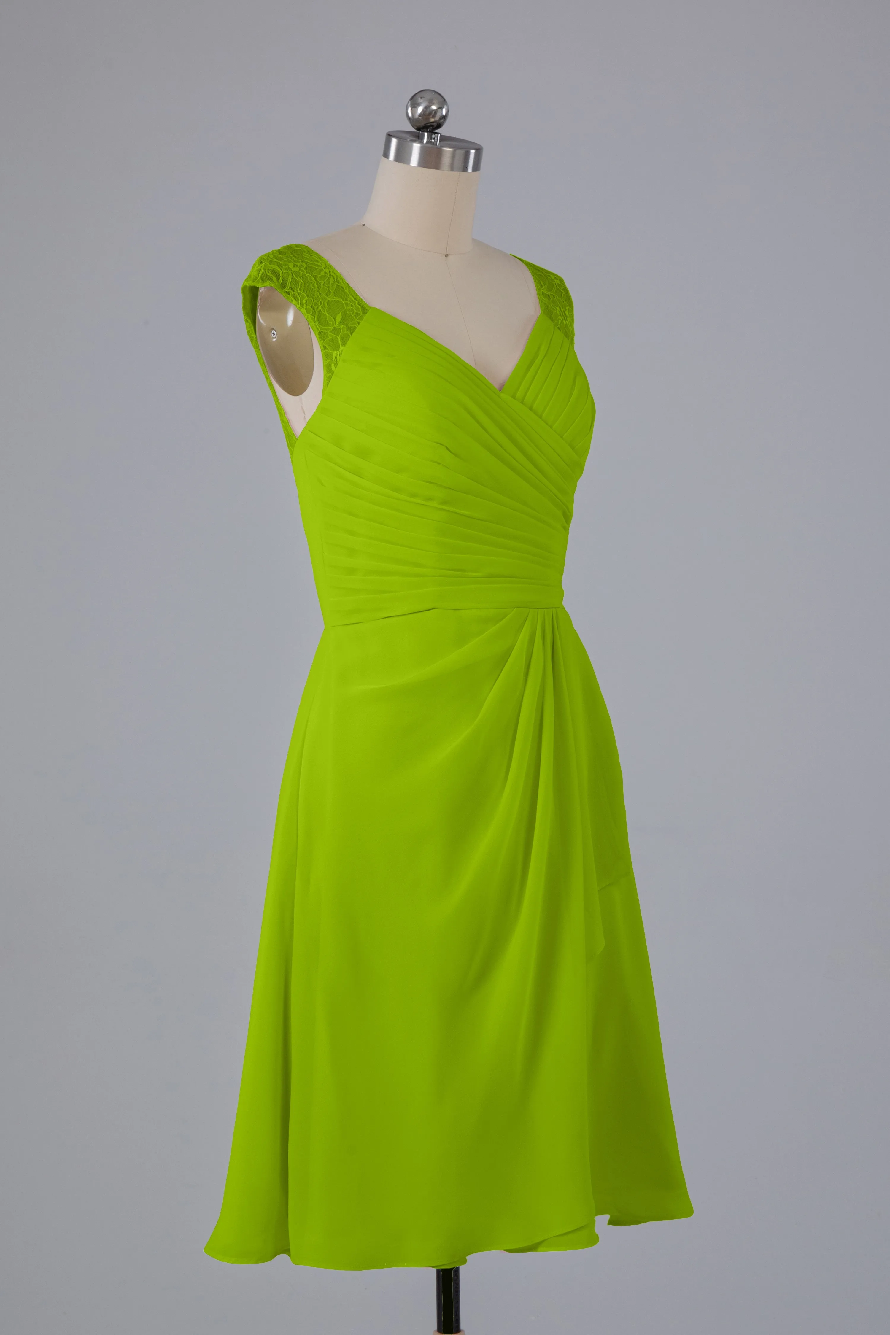 Simple Knee Length V-Neck Chiffon Bridesmaid Dresses