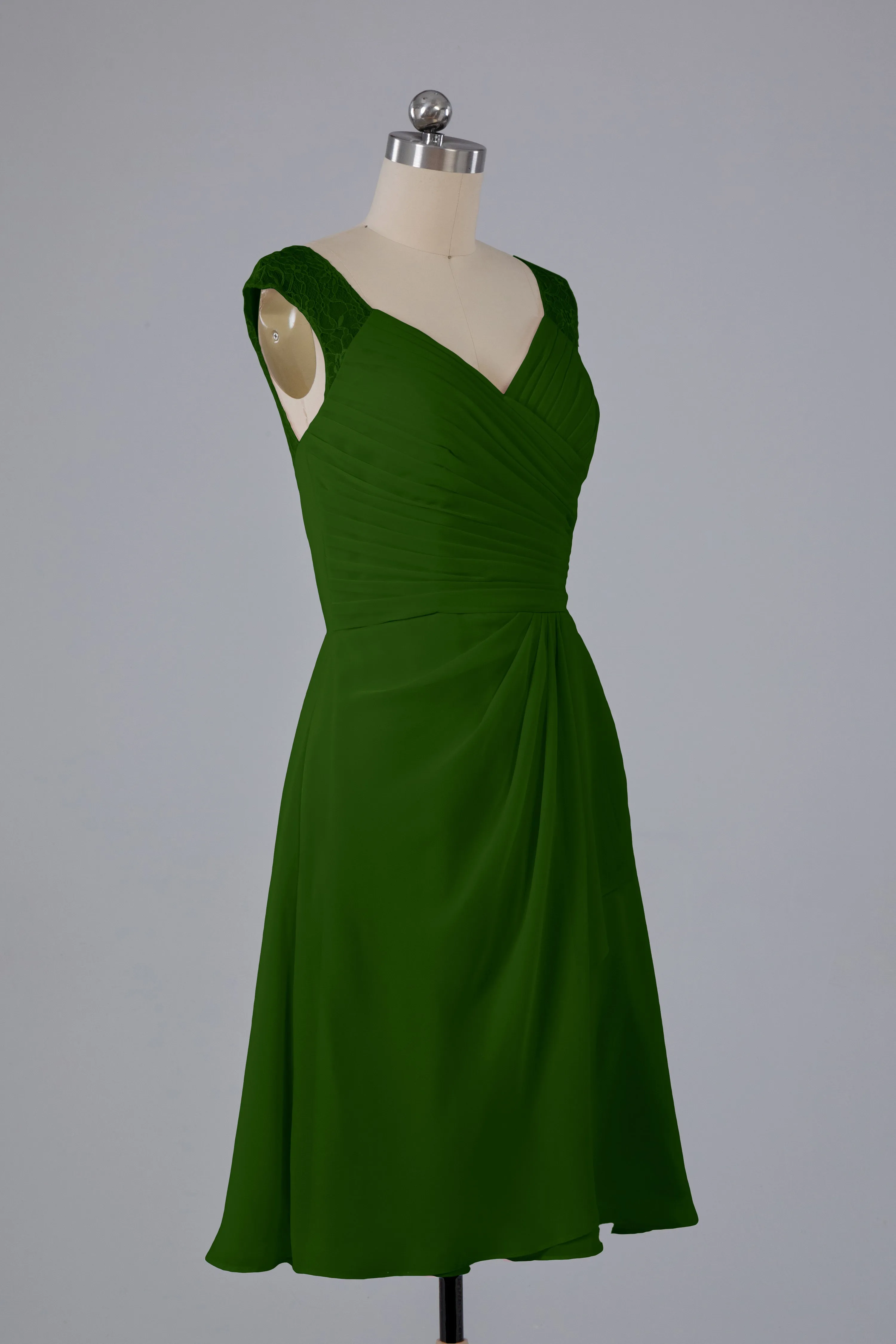Simple Knee Length V-Neck Chiffon Bridesmaid Dresses
