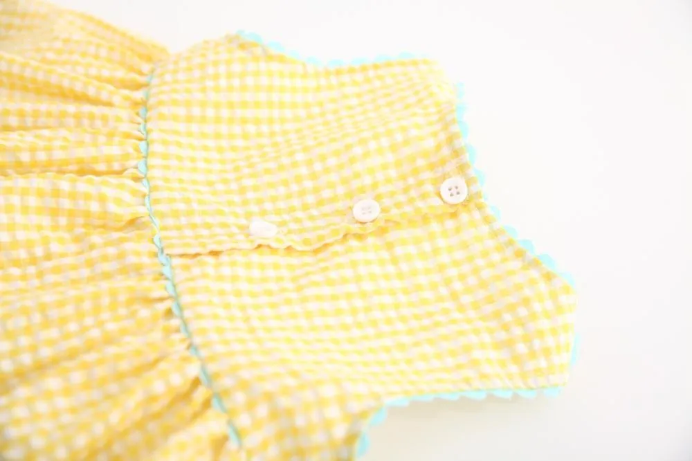 Sleeveless Yellow Dress Duck Pattern