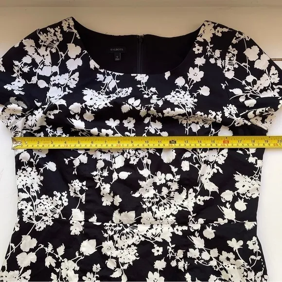 Talbots Black and White Floral Sheath Dress Fitted Cap Sleeves 12