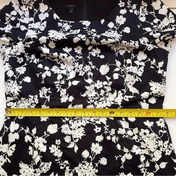 Talbots Black and White Floral Sheath Dress Fitted Cap Sleeves 12