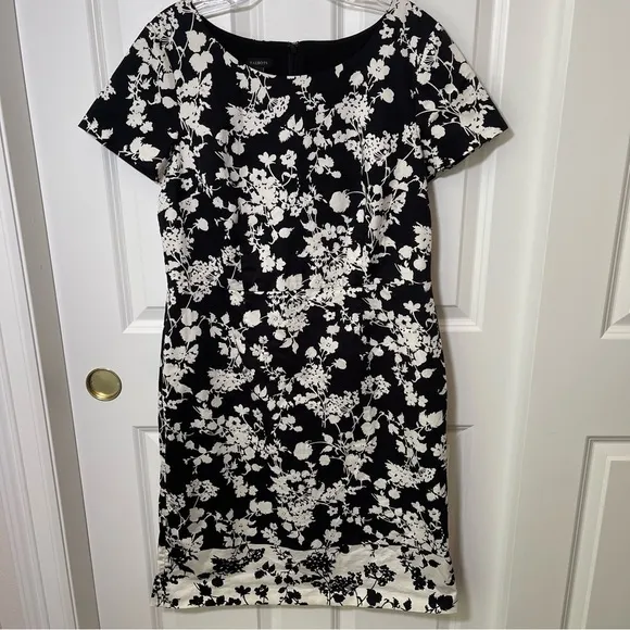 Talbots Black and White Floral Sheath Dress Fitted Cap Sleeves 12