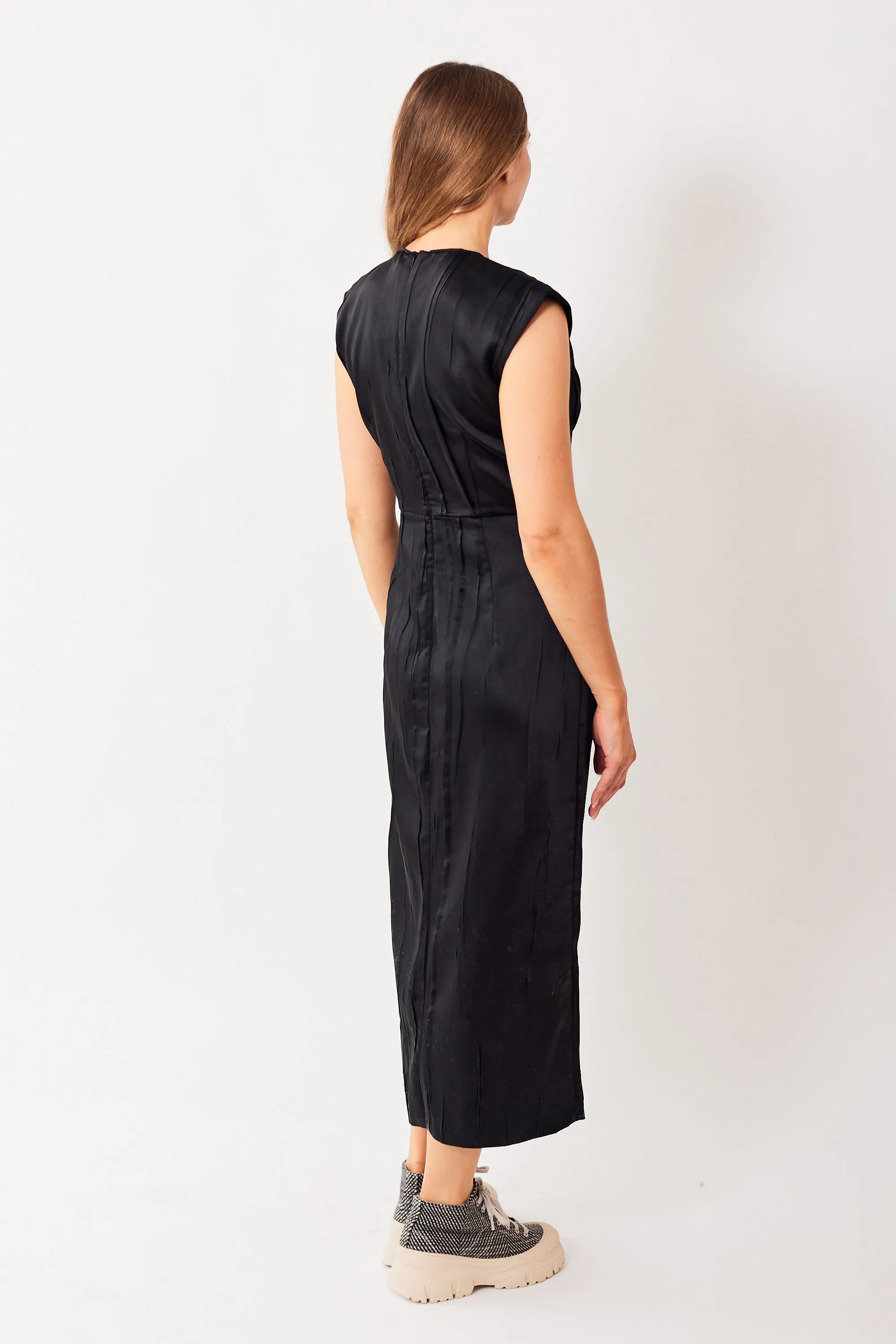 Tela Axel Dress