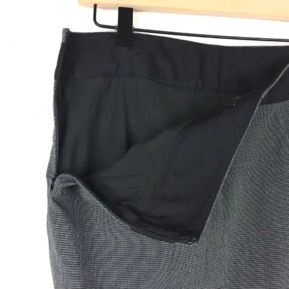 THE LIMITED Collection Pencil Skirt Fitted Plaid Checks Gridlock Minimalist 4